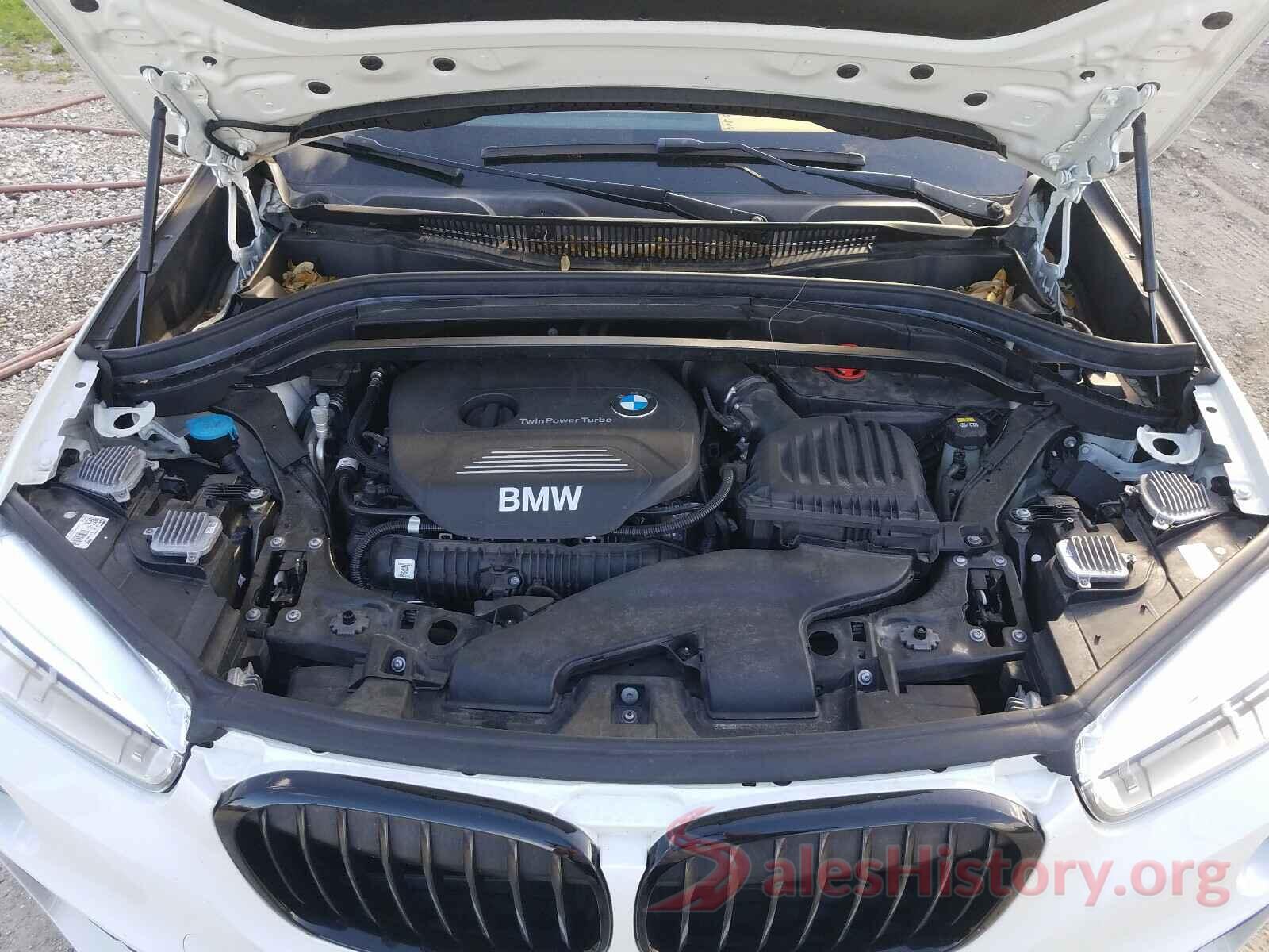 WBXHU7C35J5H39512 2018 BMW X1