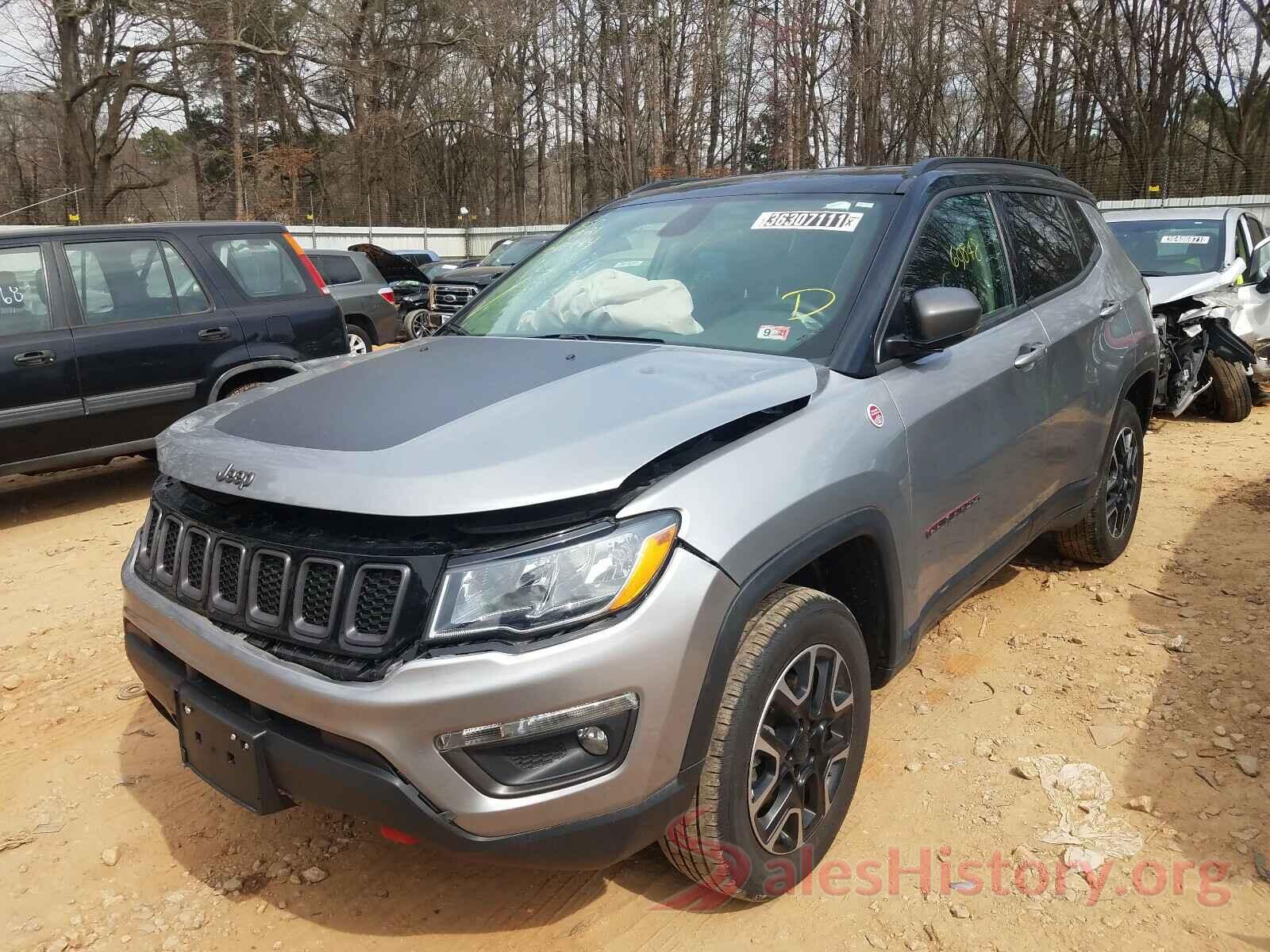 3C4NJDDB7KT747994 2019 JEEP COMPASS