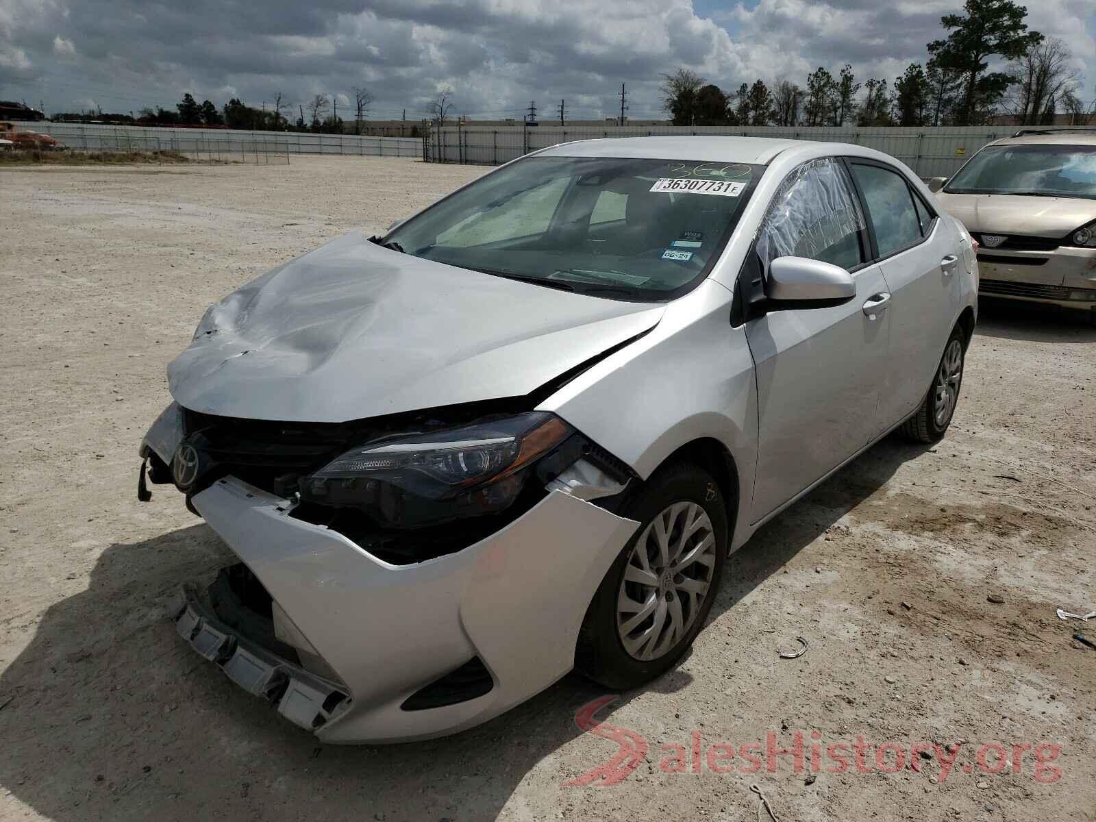 5YFBURHE1JP816899 2018 TOYOTA COROLLA