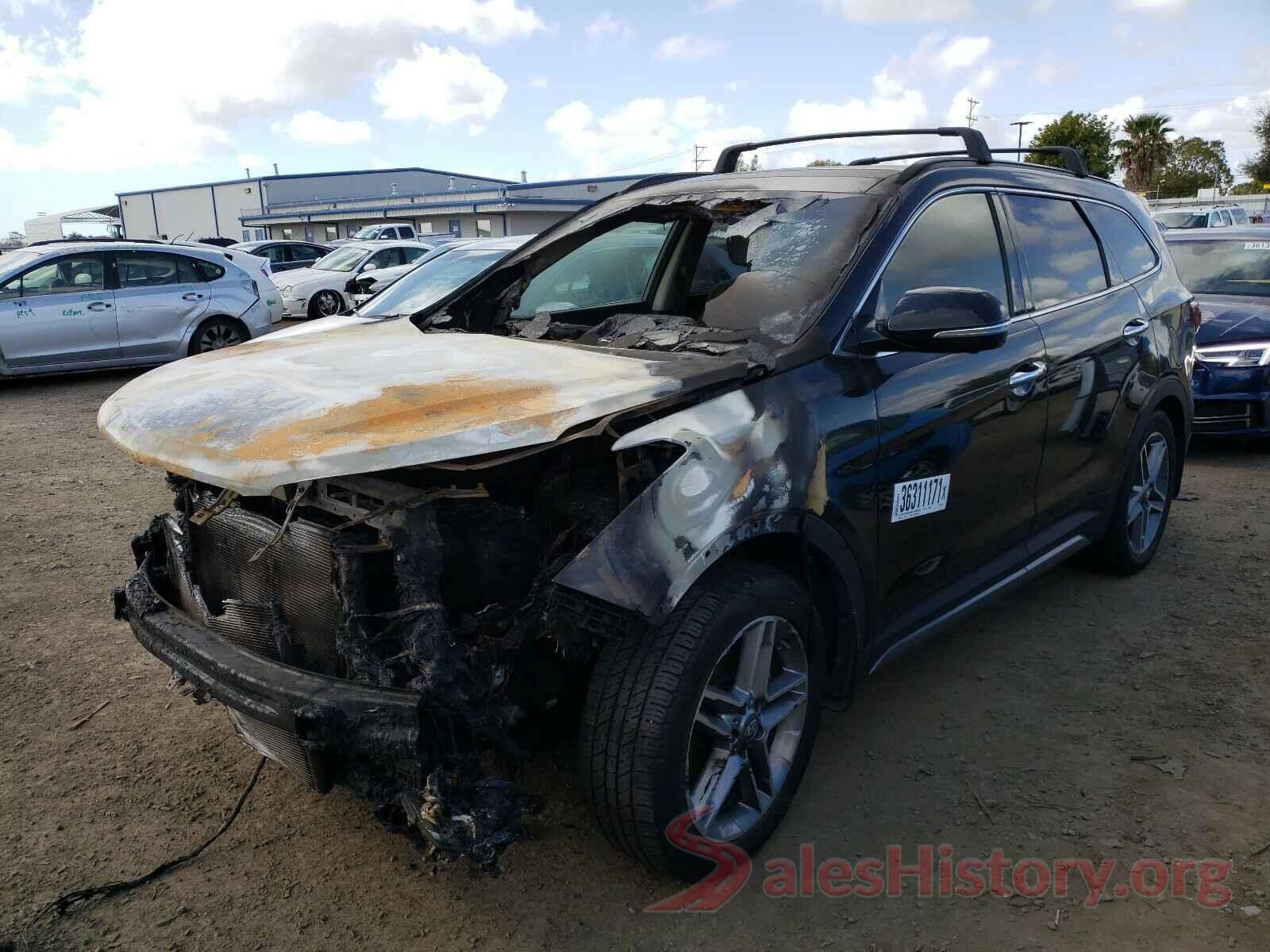 KM8SR4HF1JU268429 2018 HYUNDAI SANTA FE