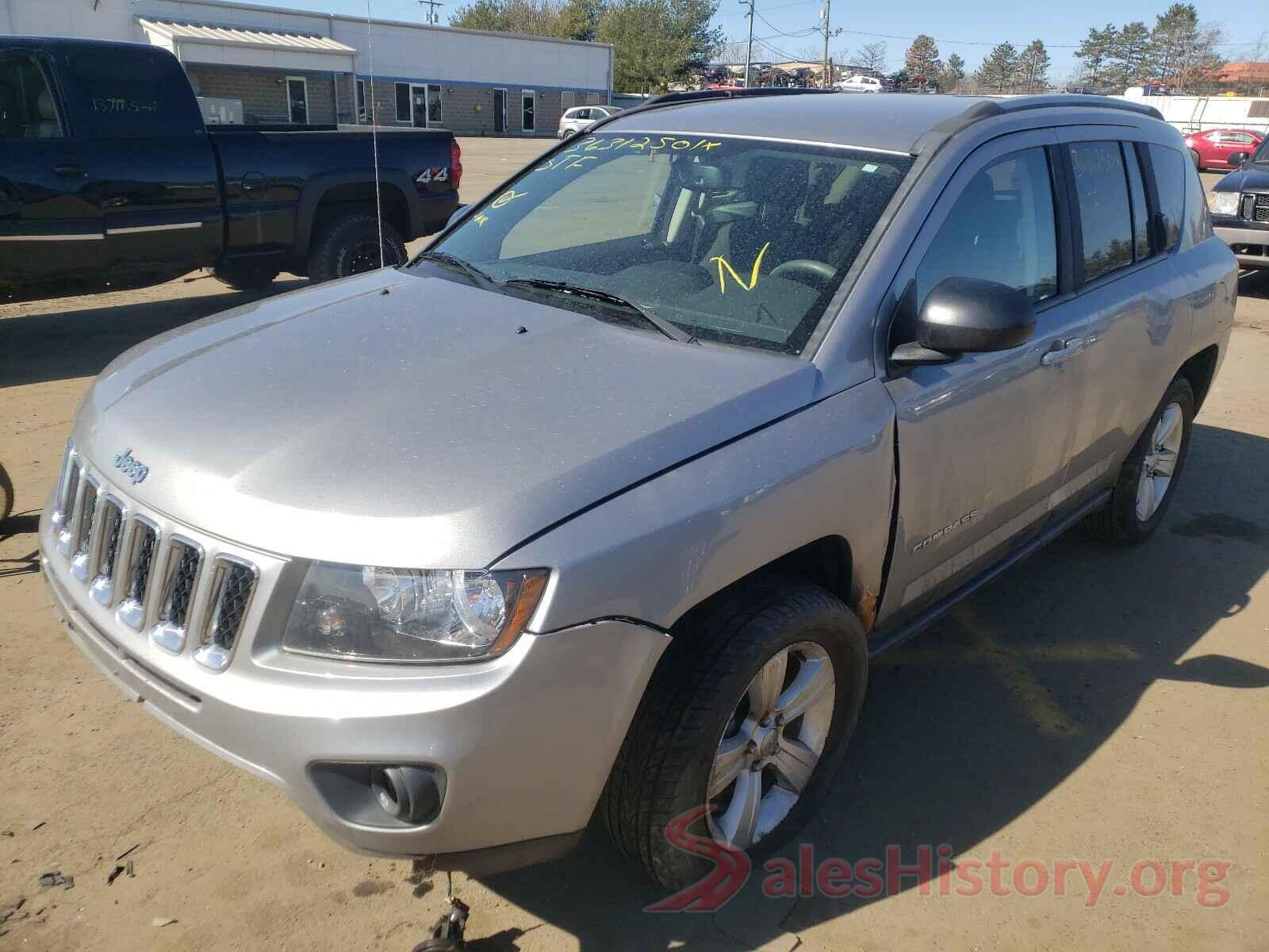 1C4NJDBB7GD509711 2016 JEEP COMPASS