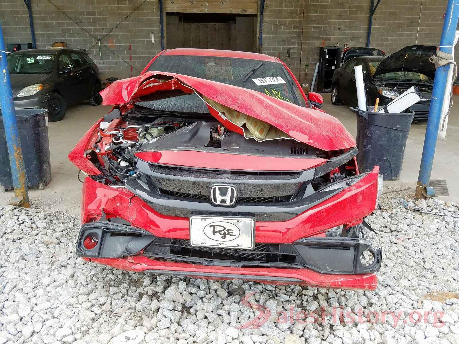 2HGFC2F8XKH562000 2019 HONDA CIVIC