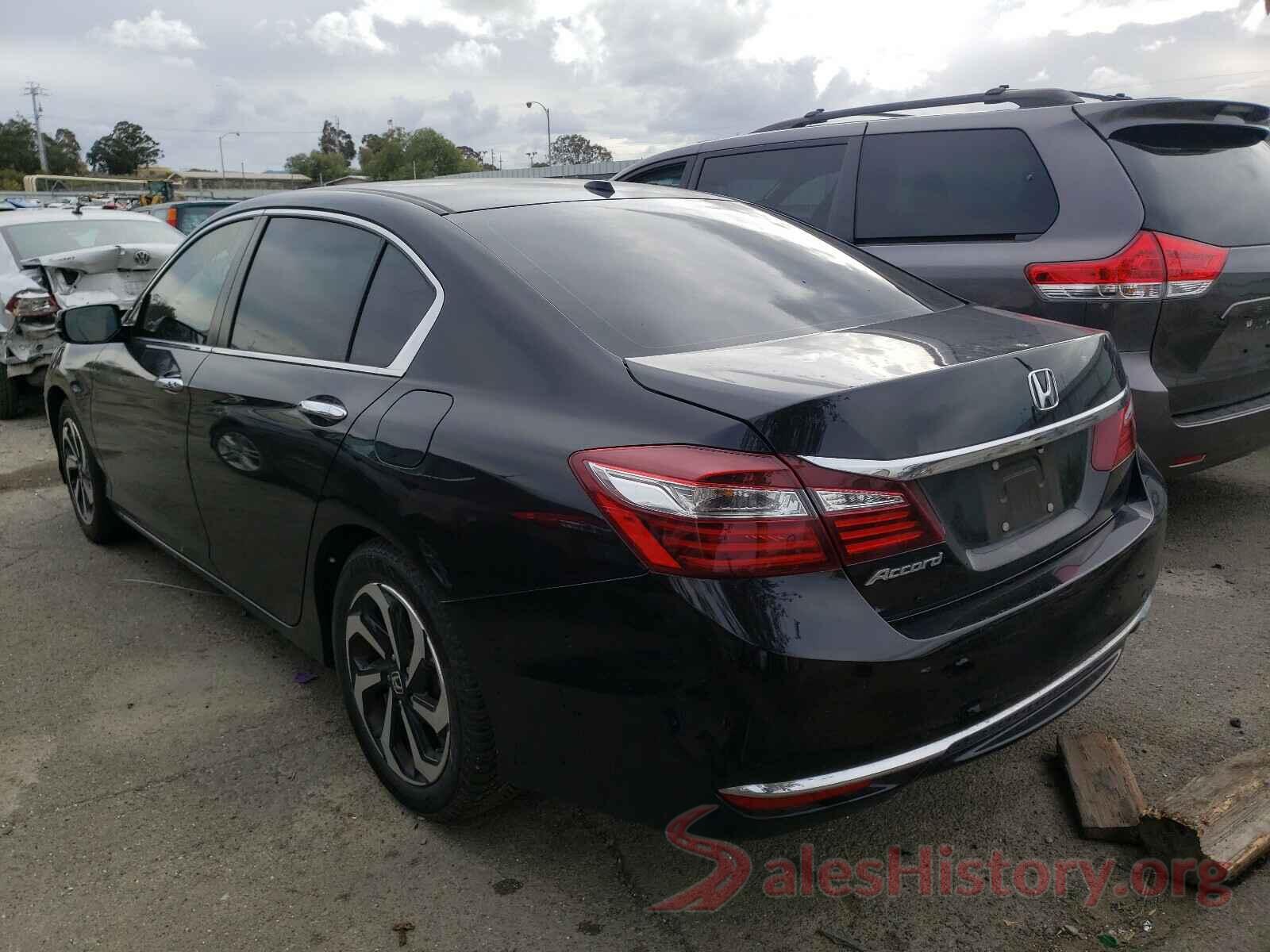 1HGCR2F81HA161301 2017 HONDA ACCORD