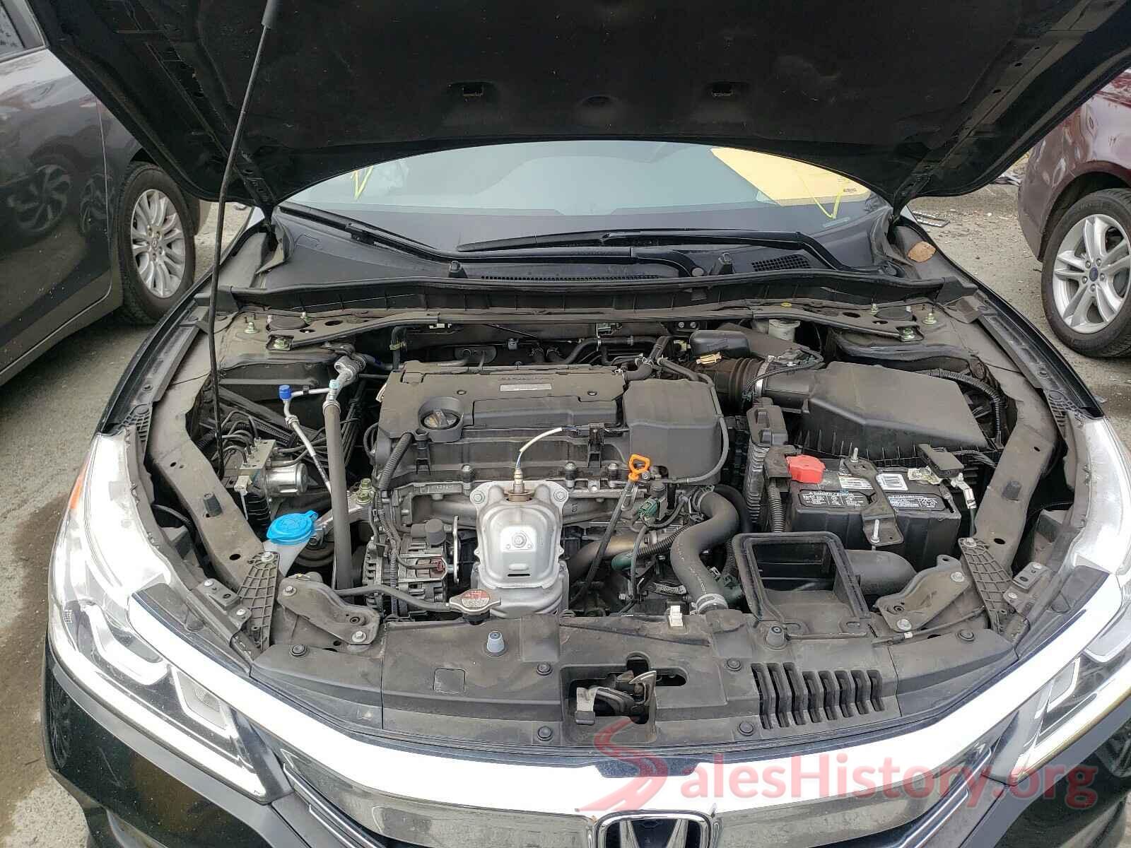 1HGCR2F81HA161301 2017 HONDA ACCORD