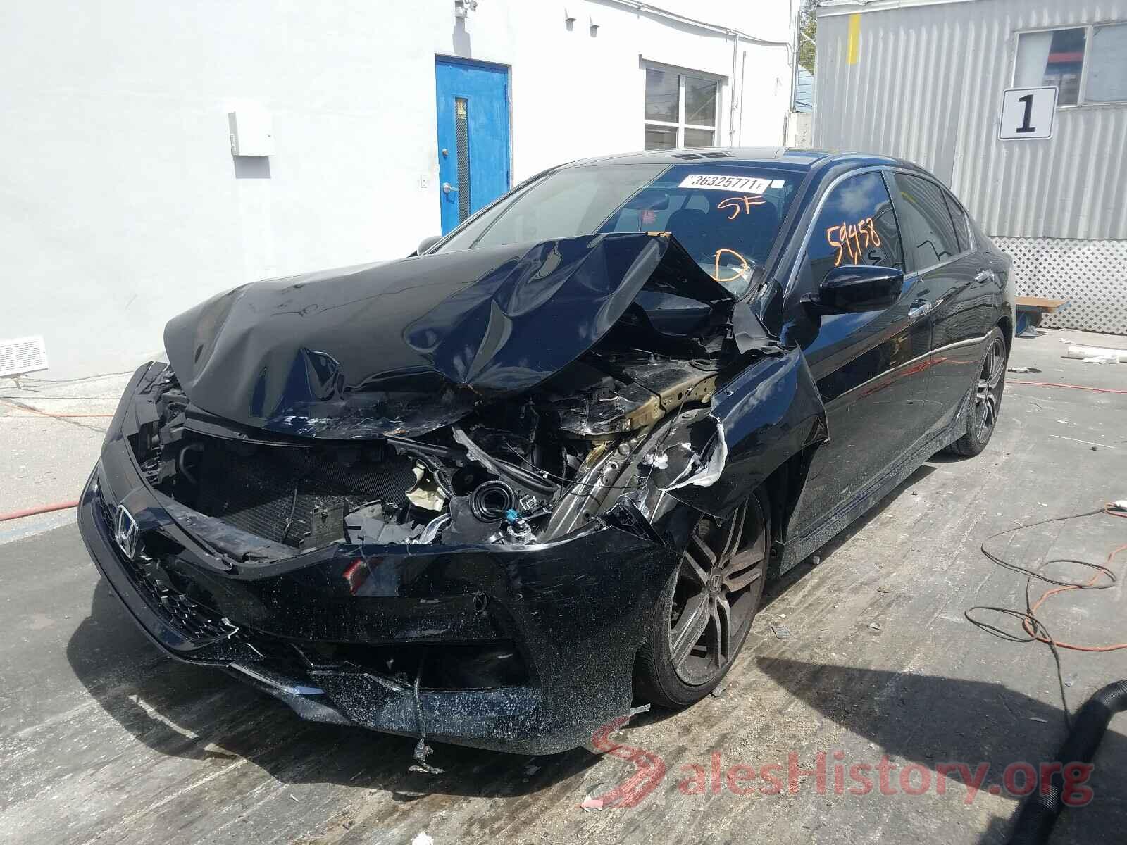 1HGCR2F19HA166796 2017 HONDA ACCORD