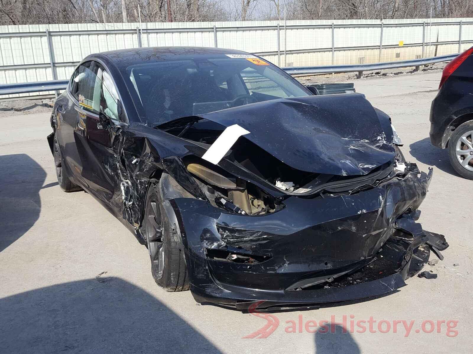 5YJ3E1EBXKF359259 2019 TESLA MODEL 3