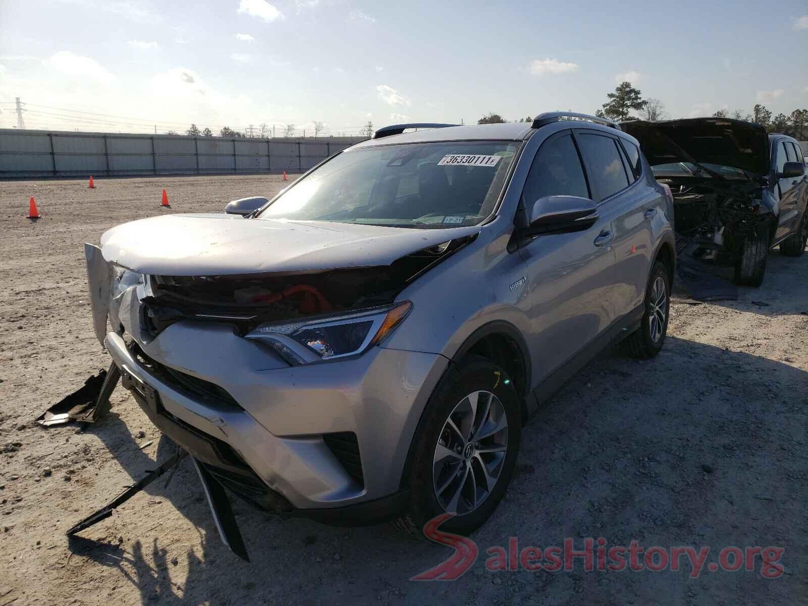 JTMRJREV3JD256513 2018 TOYOTA RAV4