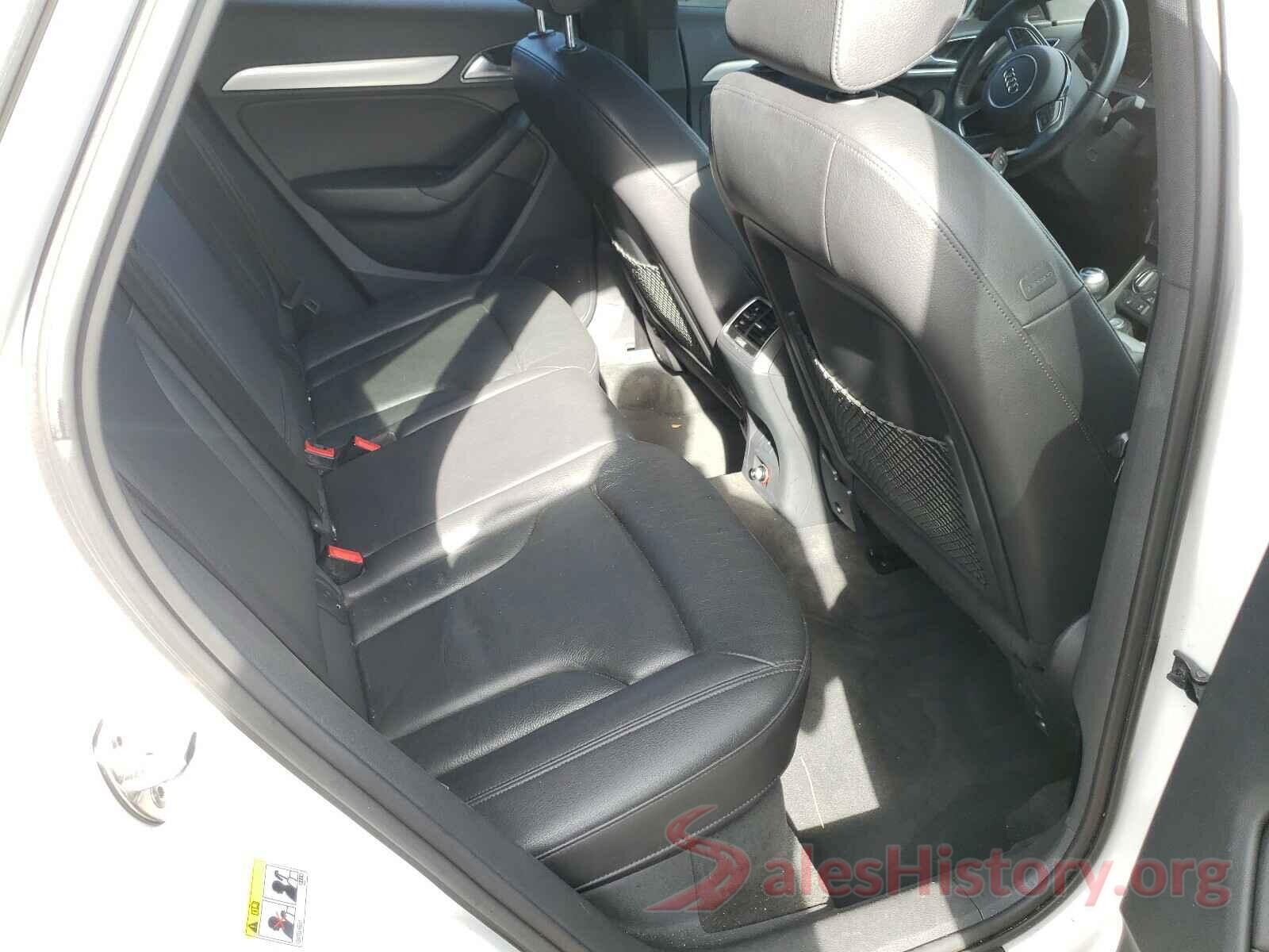 WA1HCCFSXHR010296 2017 AUDI Q3