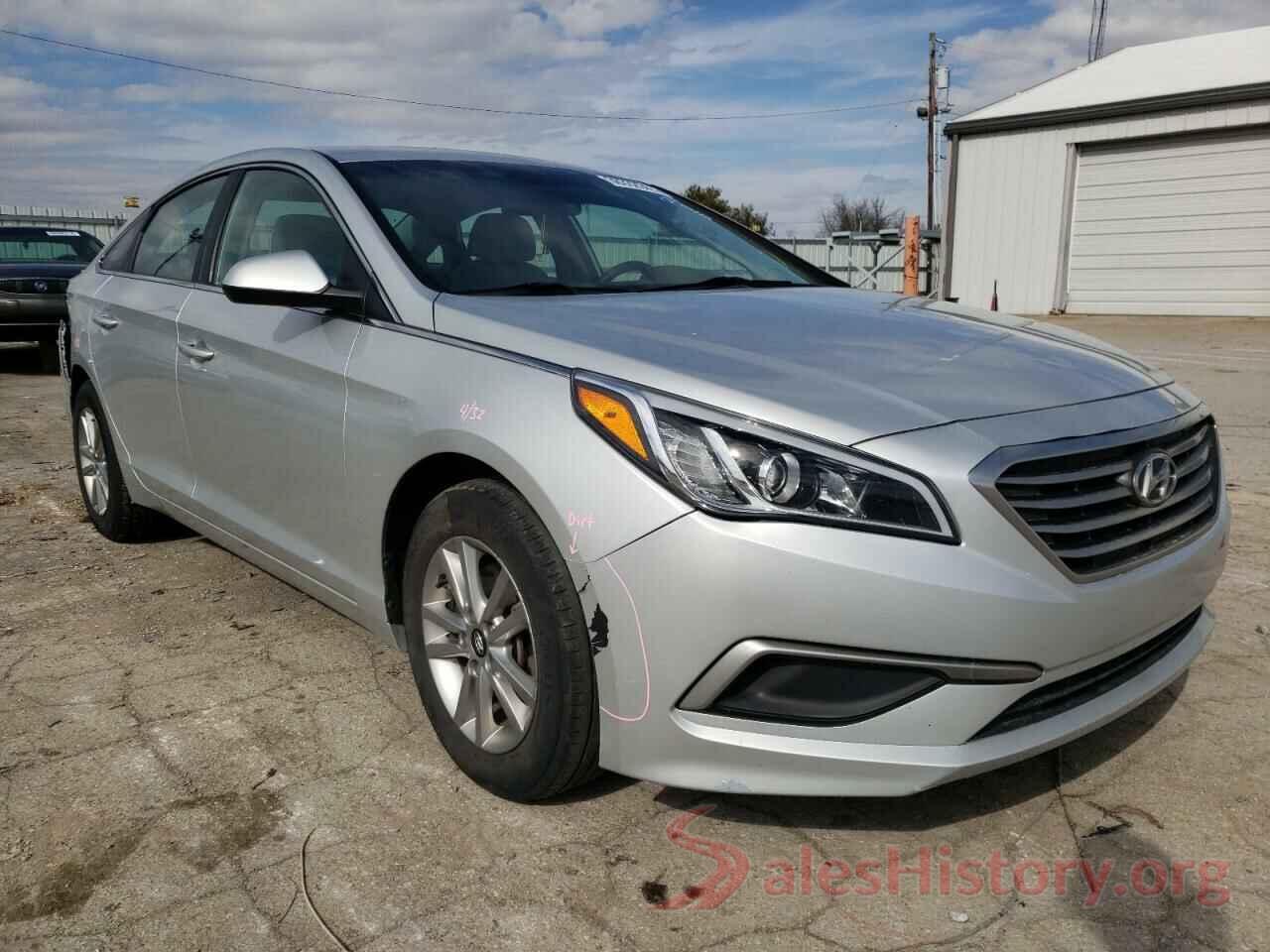 5NPE24AF8HH545338 2017 HYUNDAI SONATA