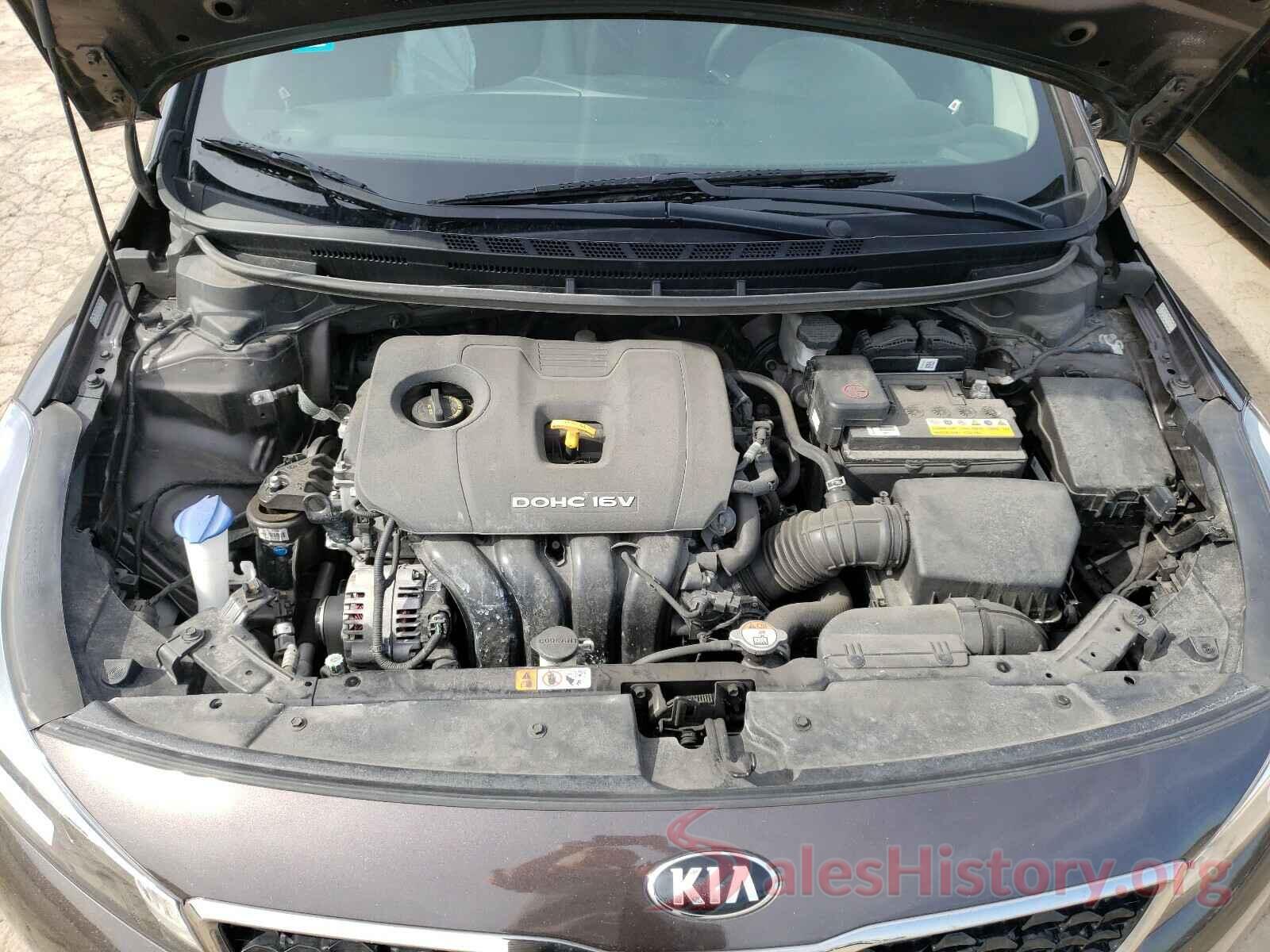 3KPFK4A7XHE040404 2017 KIA FORTE