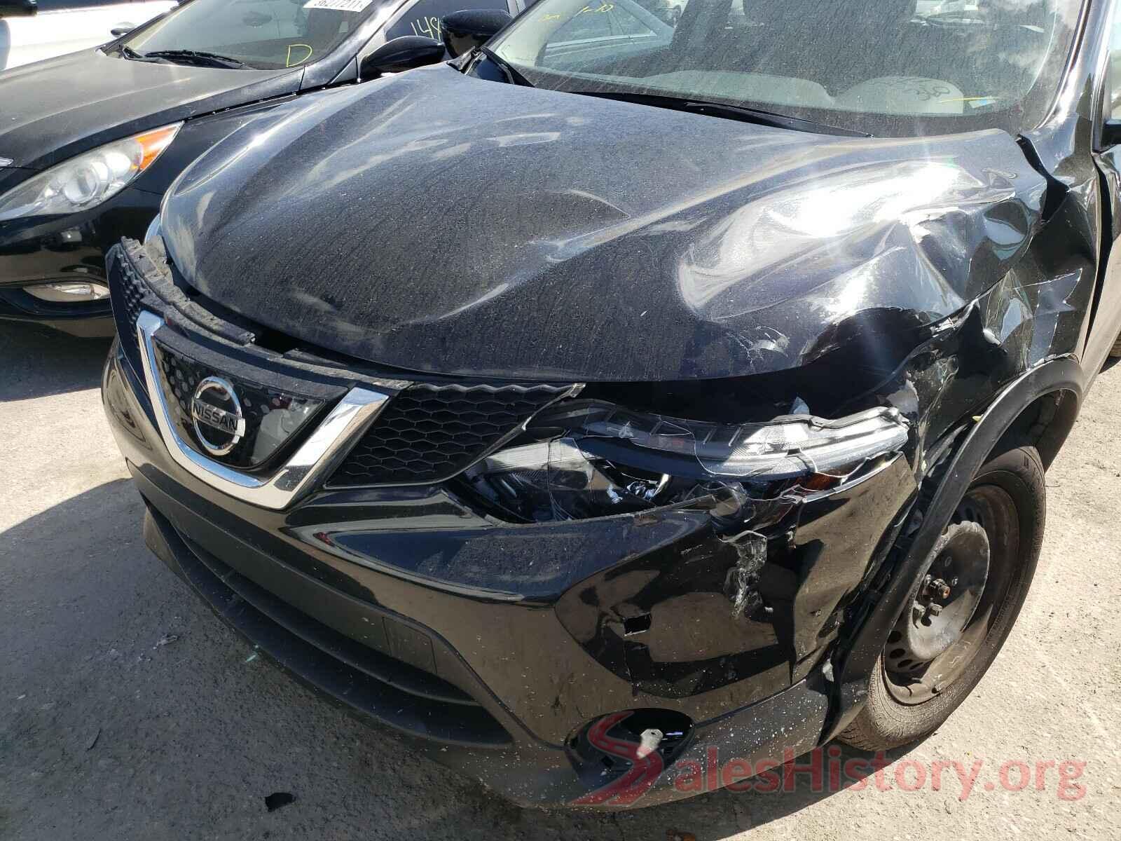 JN1BJ1CR2JW260858 2018 NISSAN ROGUE