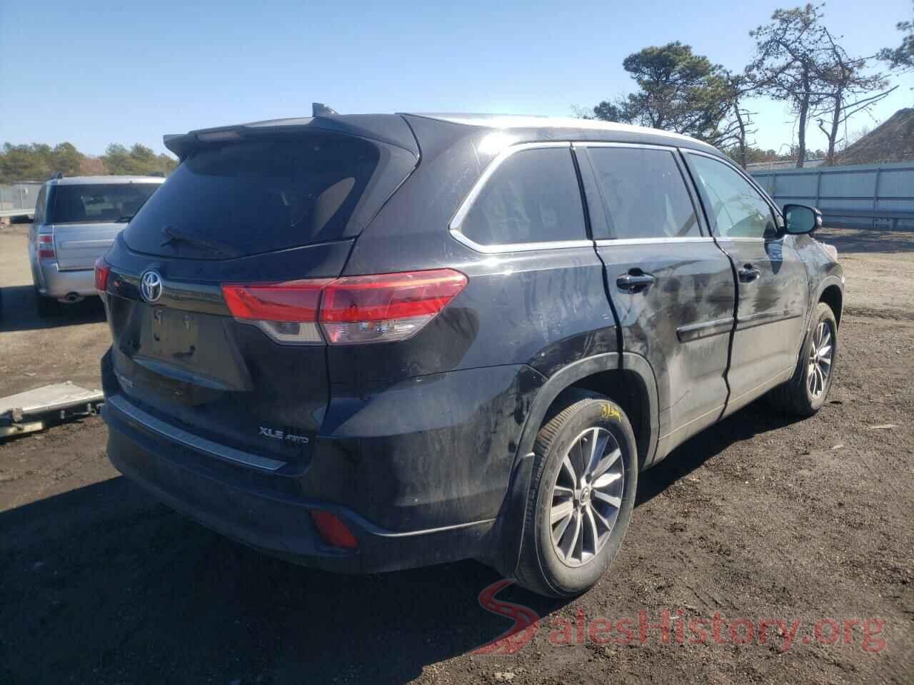 5TDJZRFH7JS558647 2018 TOYOTA HIGHLANDER