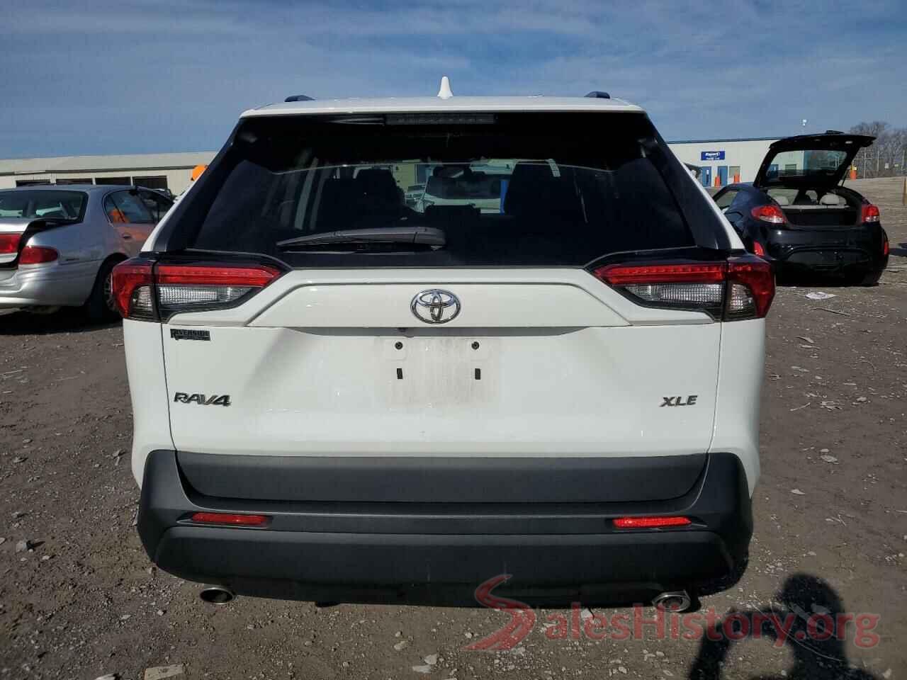 2T3W1RFV2MC116611 2021 TOYOTA RAV4