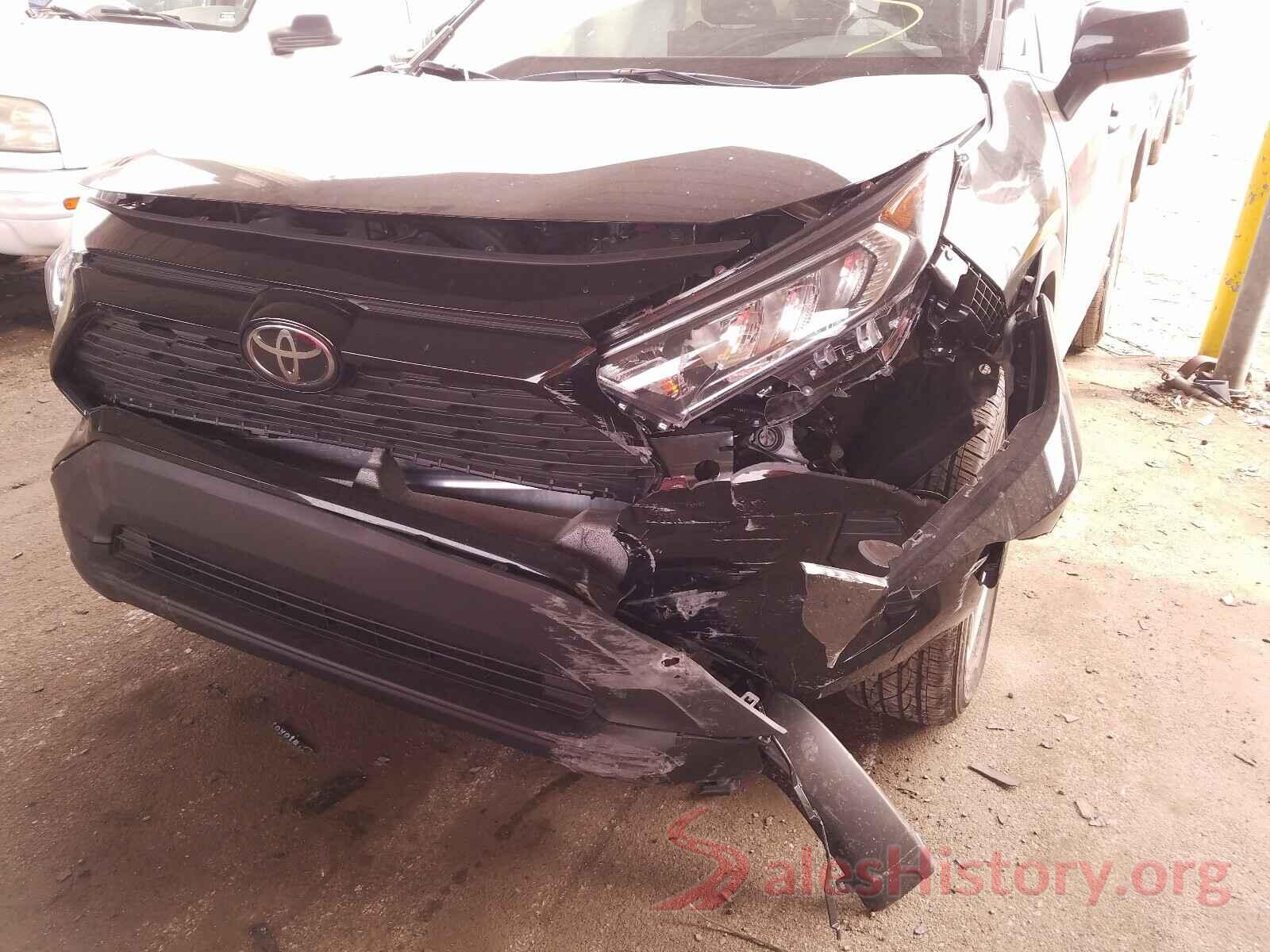 2T3P1RFVXKW069666 2019 TOYOTA RAV4