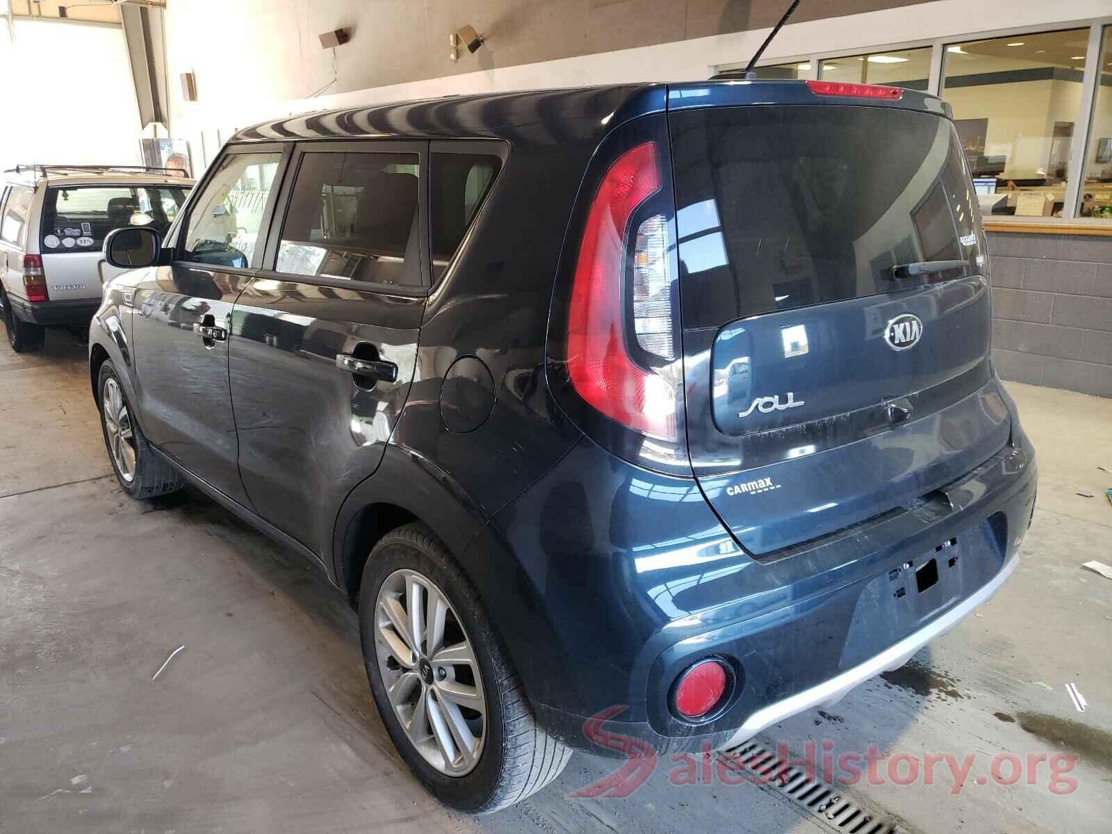 KNDJP3A52J7586253 2018 KIA SOUL