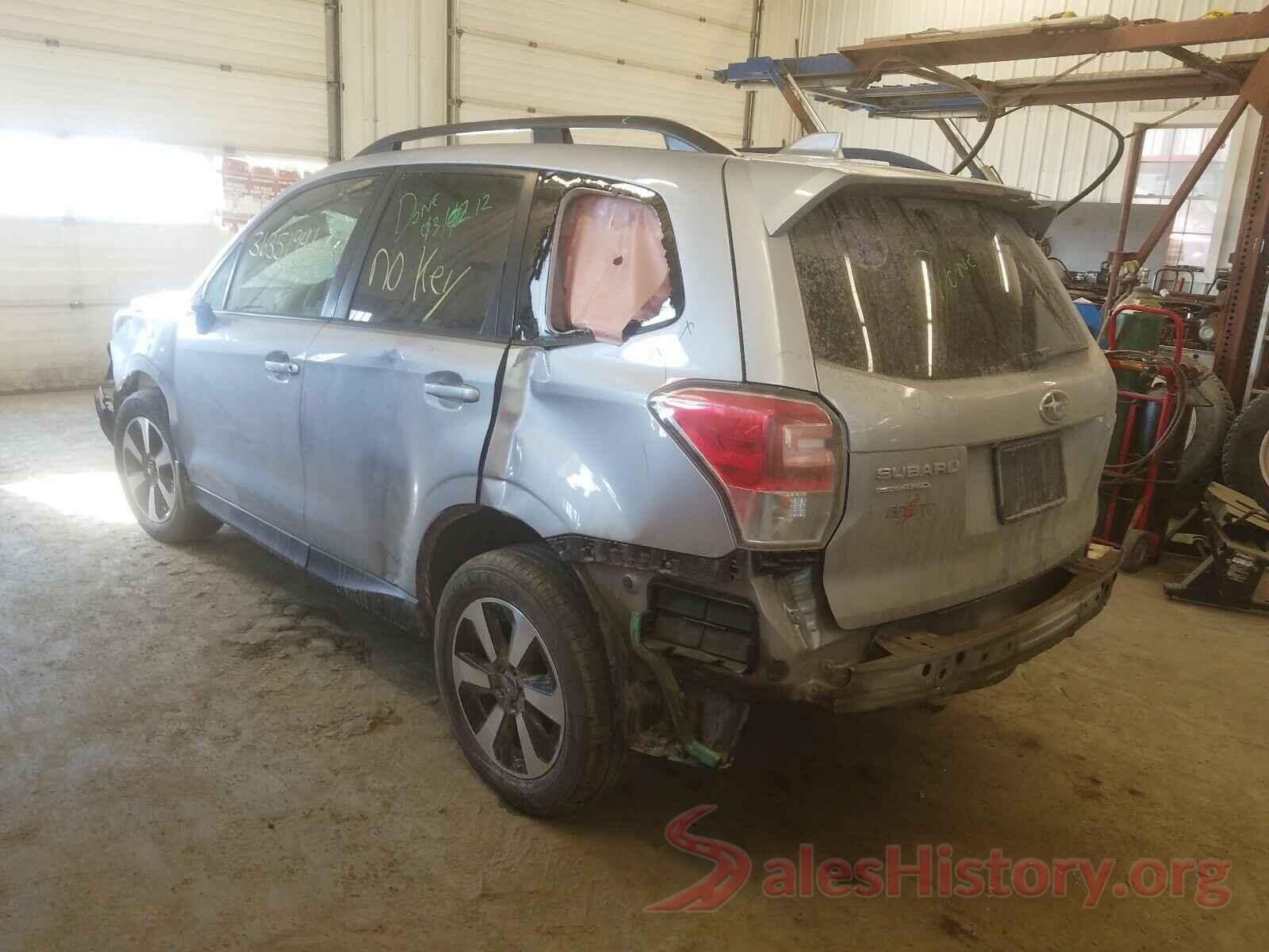 JF2SJAEC8JH407843 2018 SUBARU FORESTER