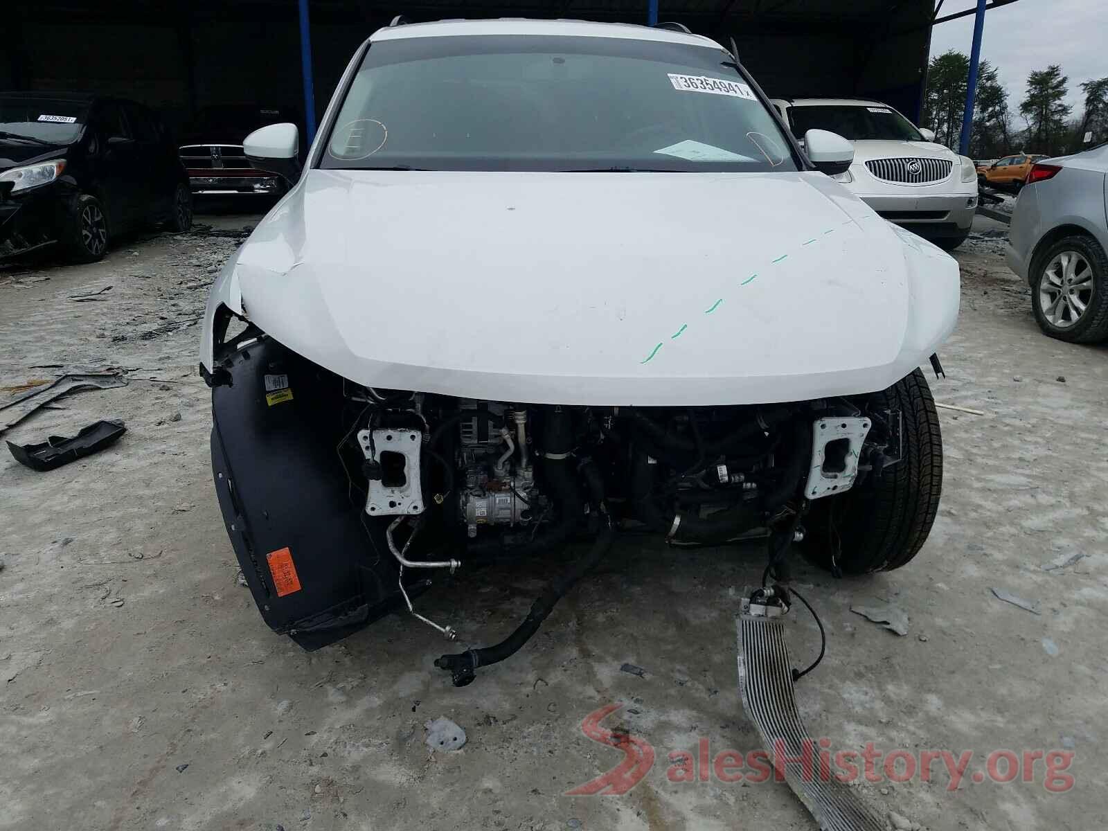 3VV1B7AX9JM010805 2018 VOLKSWAGEN TIGUAN