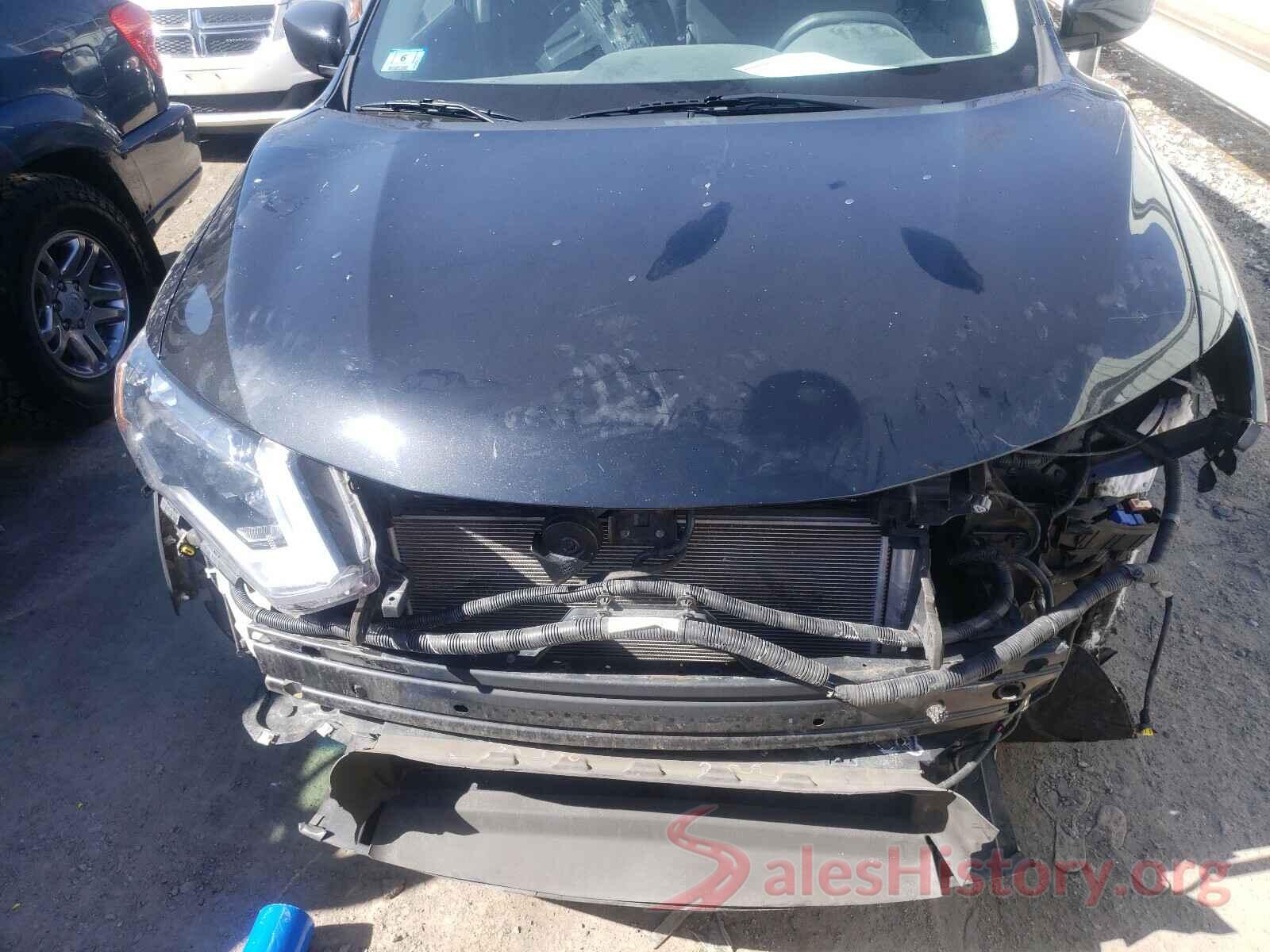 KNMAT2MV1HP566314 2017 NISSAN ROGUE