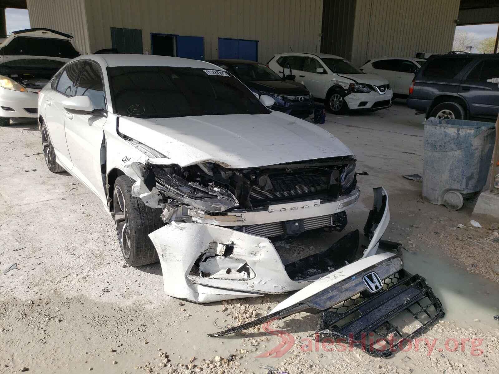 1HGCV1F32KA009156 2019 HONDA ACCORD