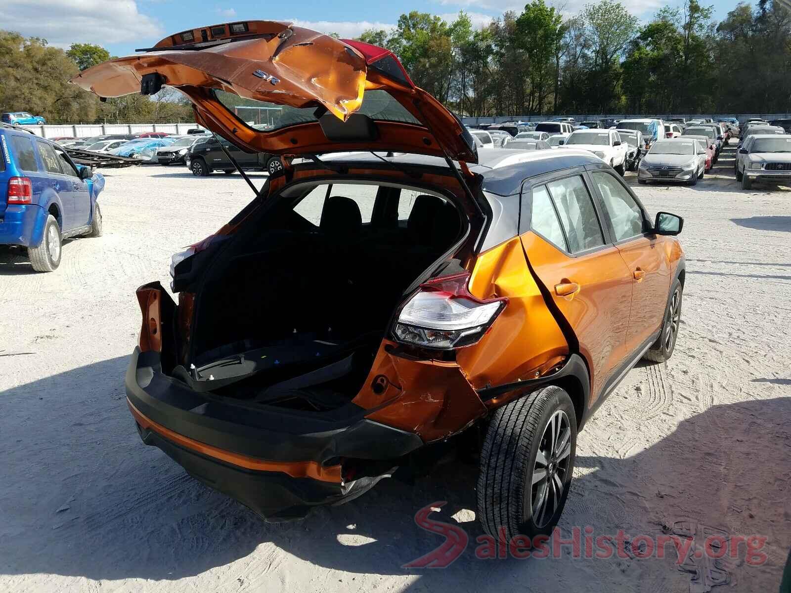 3N1CP5CU1JL532630 2018 NISSAN KICKS