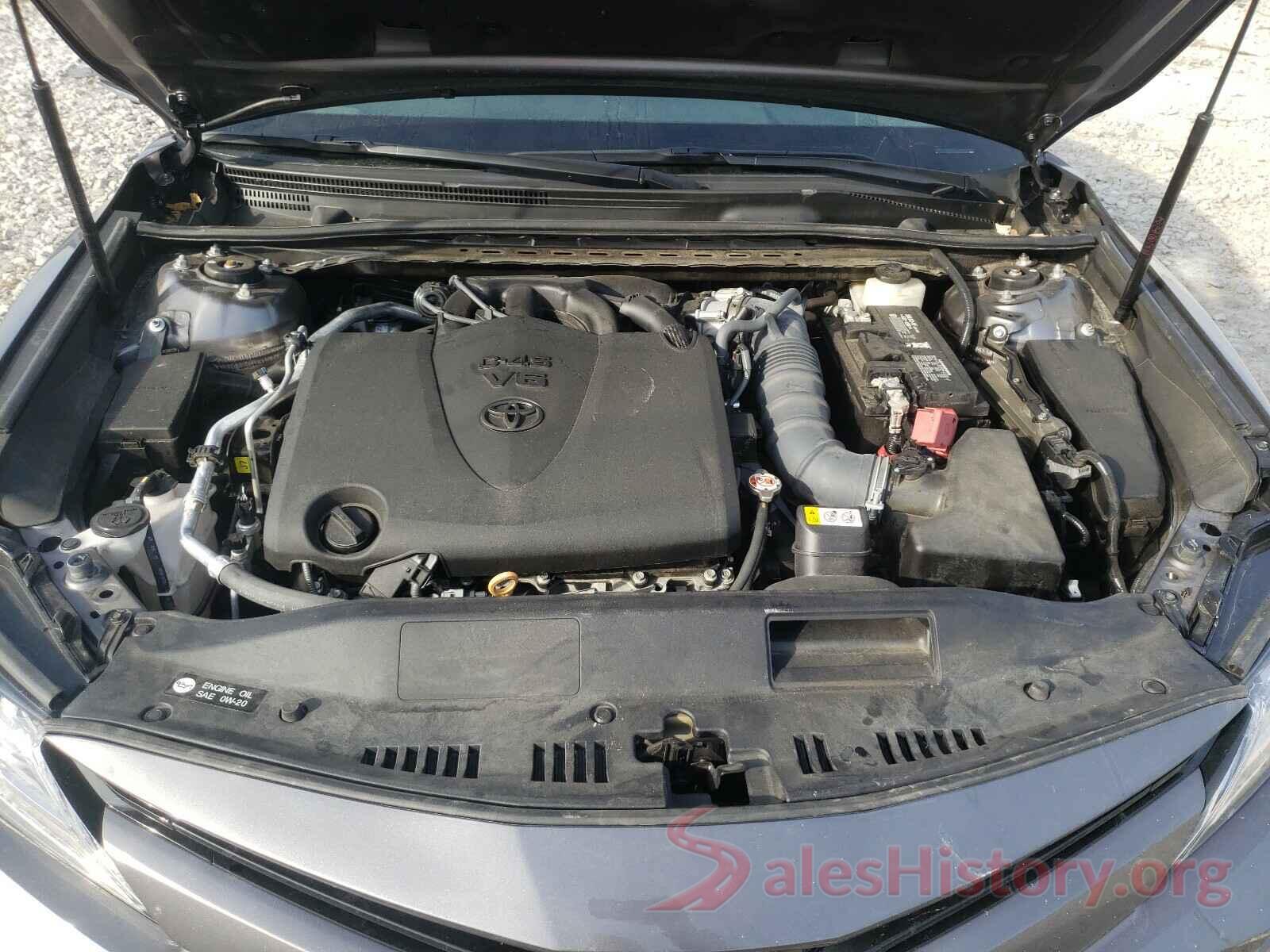 4T1BZ1HKXJU009482 2018 TOYOTA CAMRY