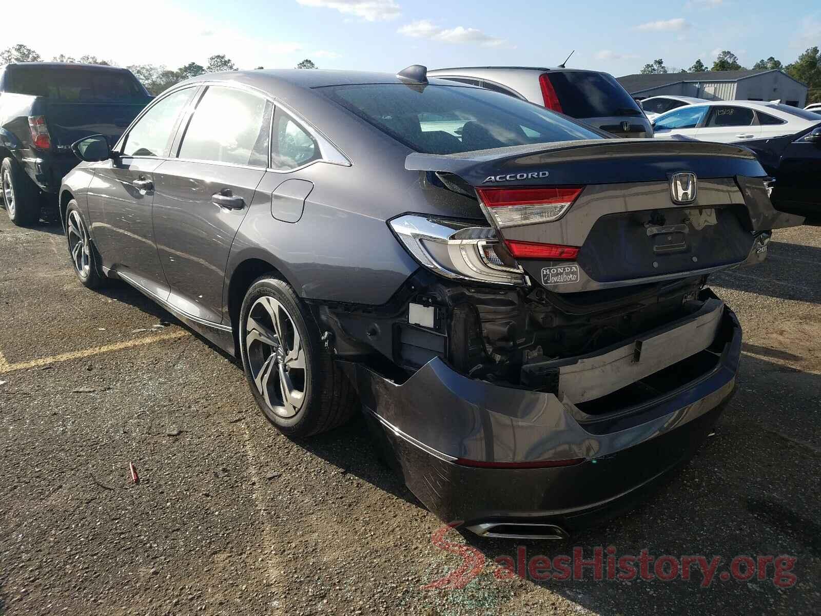 1HGCV2F5XJA010853 2018 HONDA ACCORD