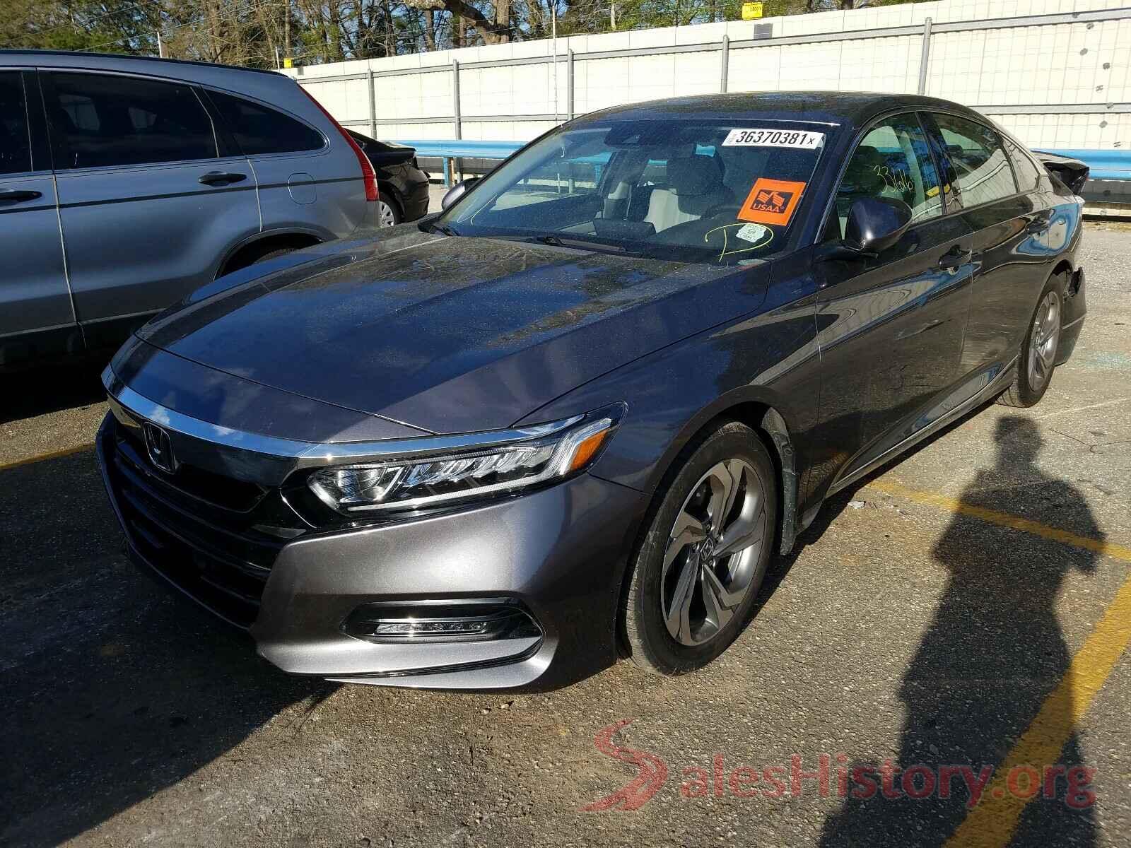 1HGCV2F5XJA010853 2018 HONDA ACCORD