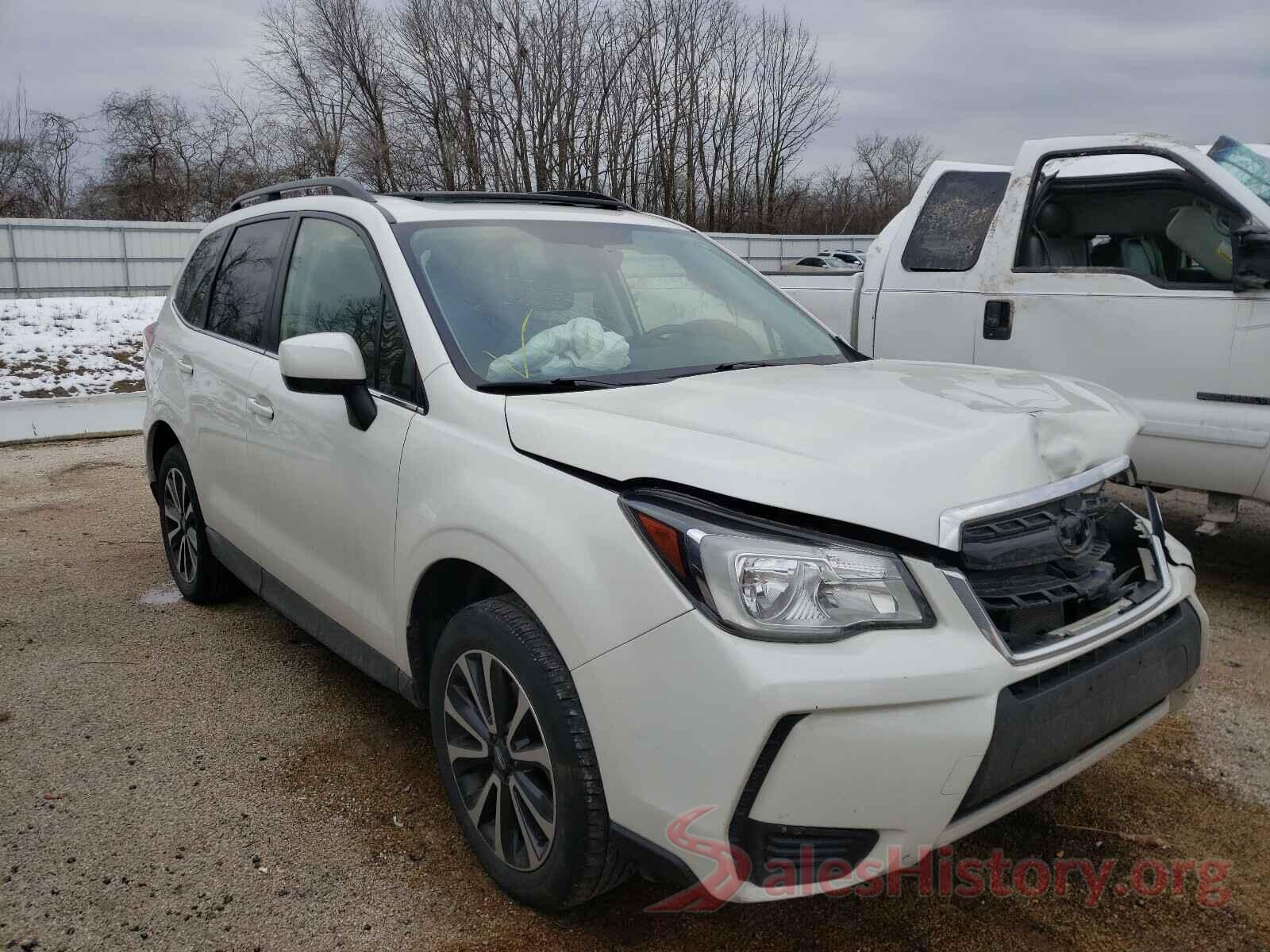 JF2SJGEC9HH435678 2017 SUBARU FORESTER