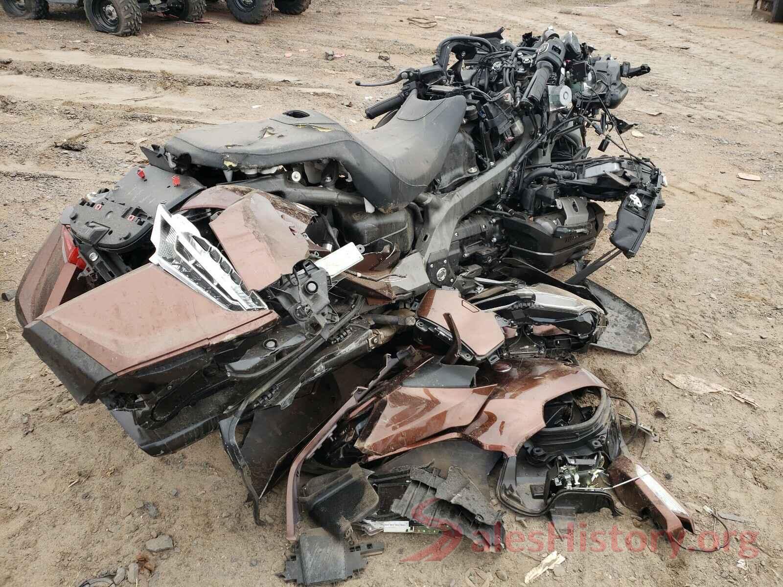 JH2SC7912JK000650 2018 HONDA GL CYCLE