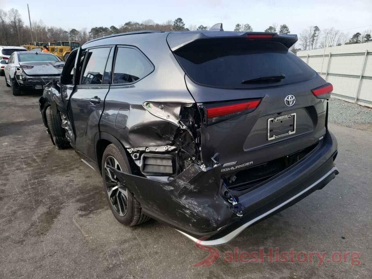 5TDJZRAH7NS105853 2022 TOYOTA HIGHLANDER