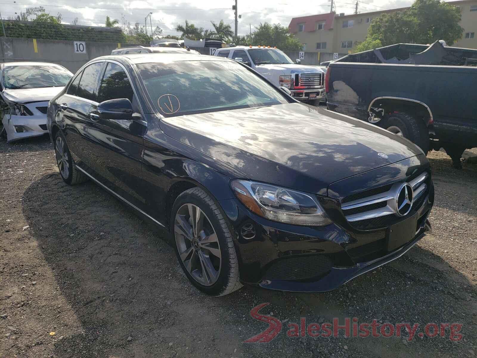 55SWF4KB2HU213803 2017 MERCEDES-BENZ C CLASS