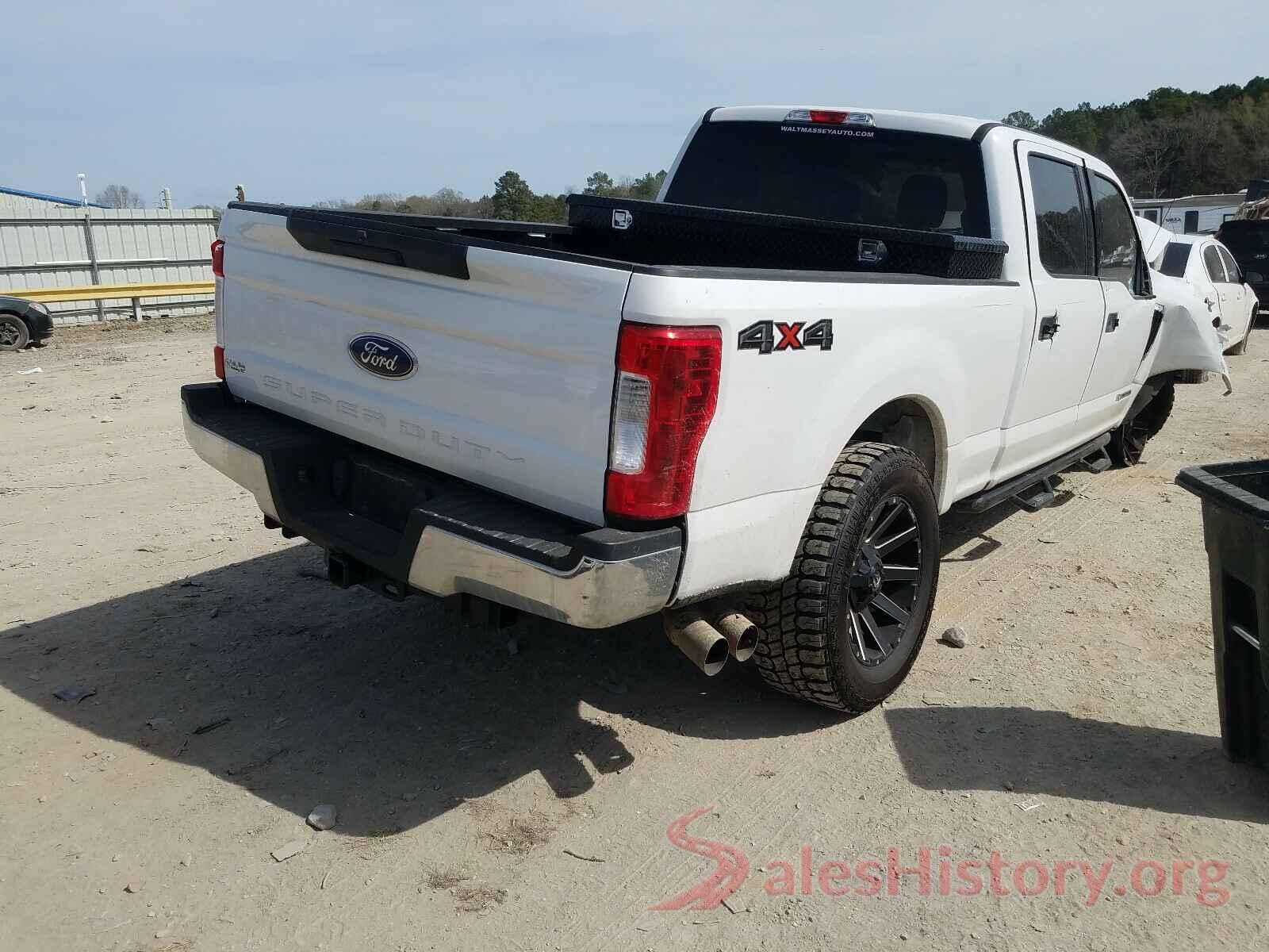 1FT7W2BT4JEB52948 2018 FORD F250