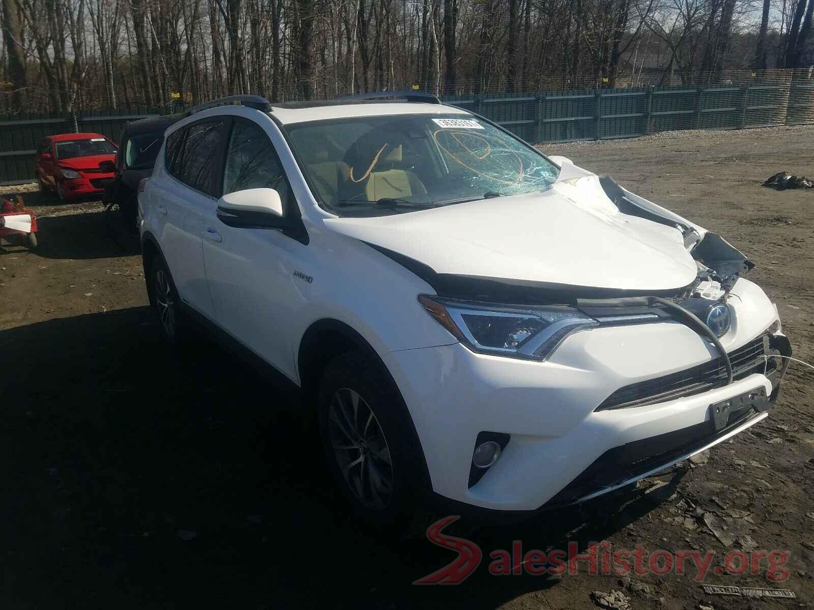 JTMRJREV5HD060275 2017 TOYOTA RAV4