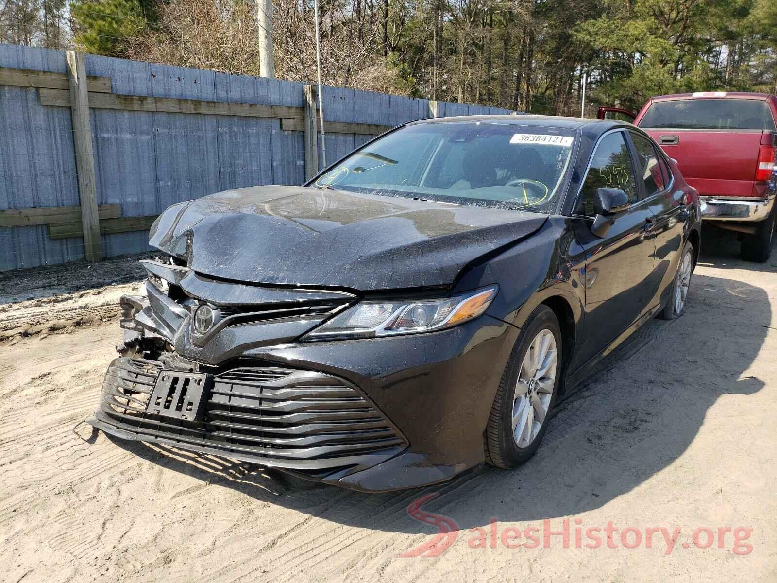 4T1B11HK7JU601929 2018 TOYOTA CAMRY