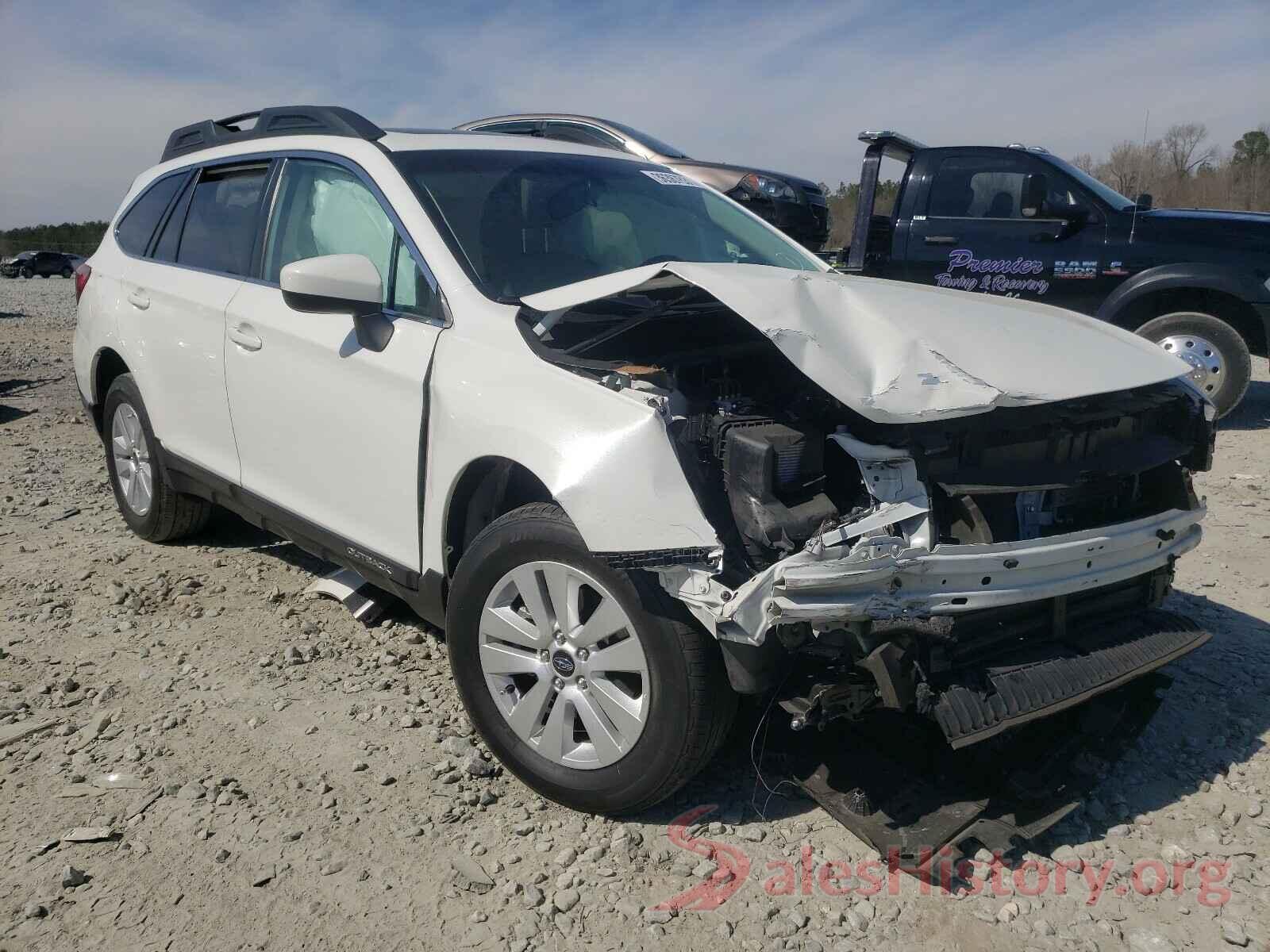 4S4BSADC3J3336640 2018 SUBARU OUTBACK