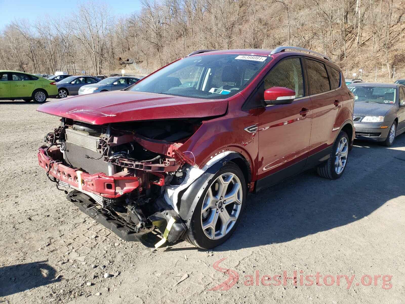 1FMCU9J93HUD86092 2017 FORD ESCAPE