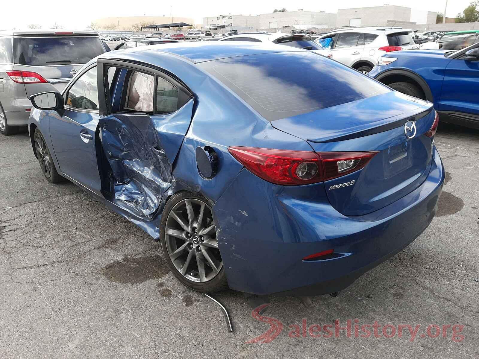 3MZBN1V36JM259736 2018 MAZDA 3