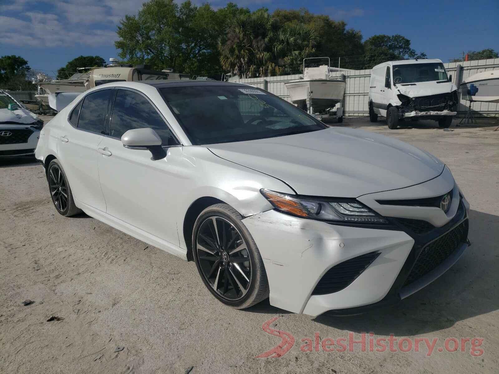 4T1B61HK5JU155474 2018 TOYOTA CAMRY