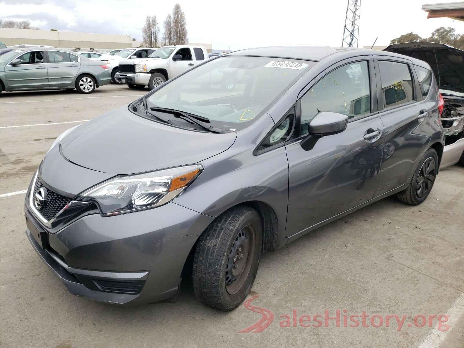 3N1CE2CP9JL368638 2018 NISSAN VERSA