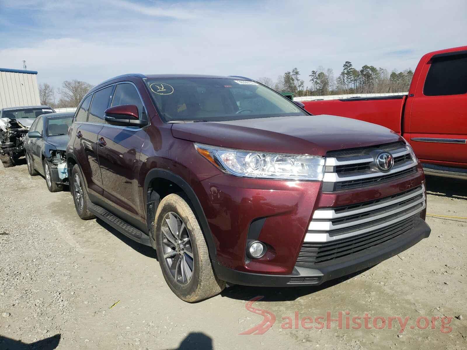 5TDJZRFH4KS745264 2019 TOYOTA HIGHLANDER