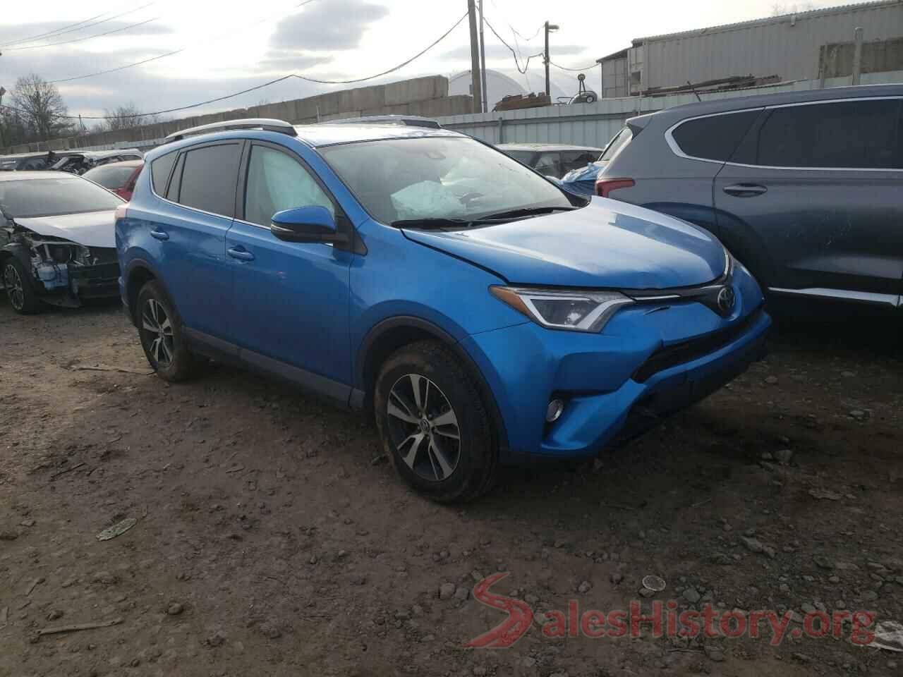 2T3RFREV8HW692417 2017 TOYOTA RAV4