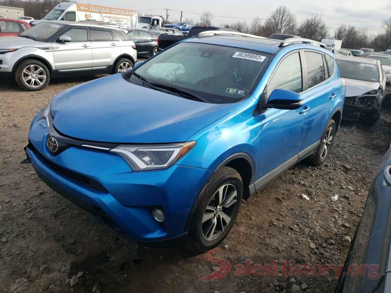 2T3RFREV8HW692417 2017 TOYOTA RAV4