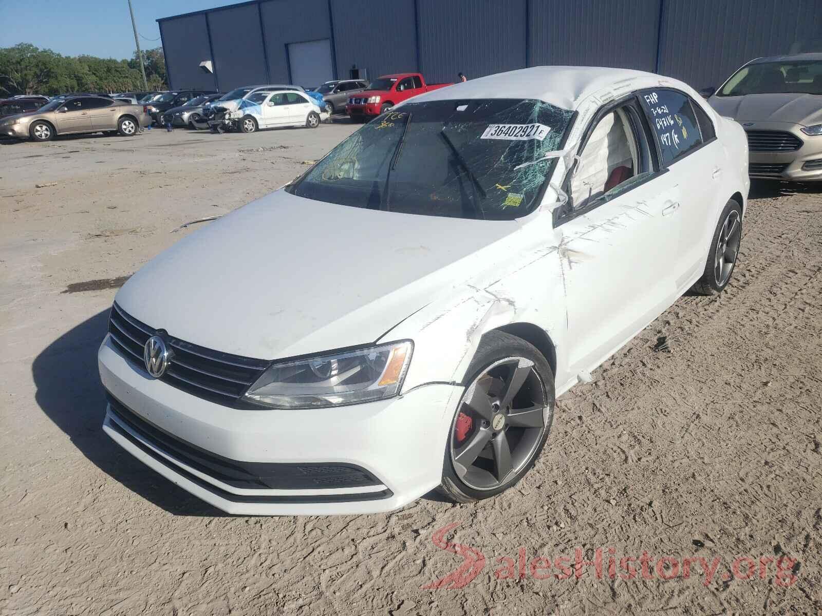 3VW267AJ8GM208638 2016 VOLKSWAGEN JETTA