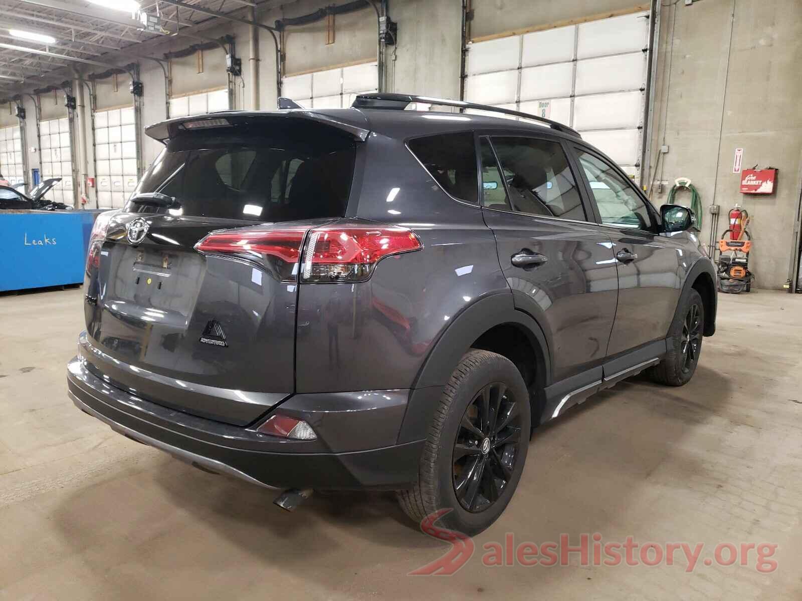 2T3RFREV8JW835078 2018 TOYOTA RAV4