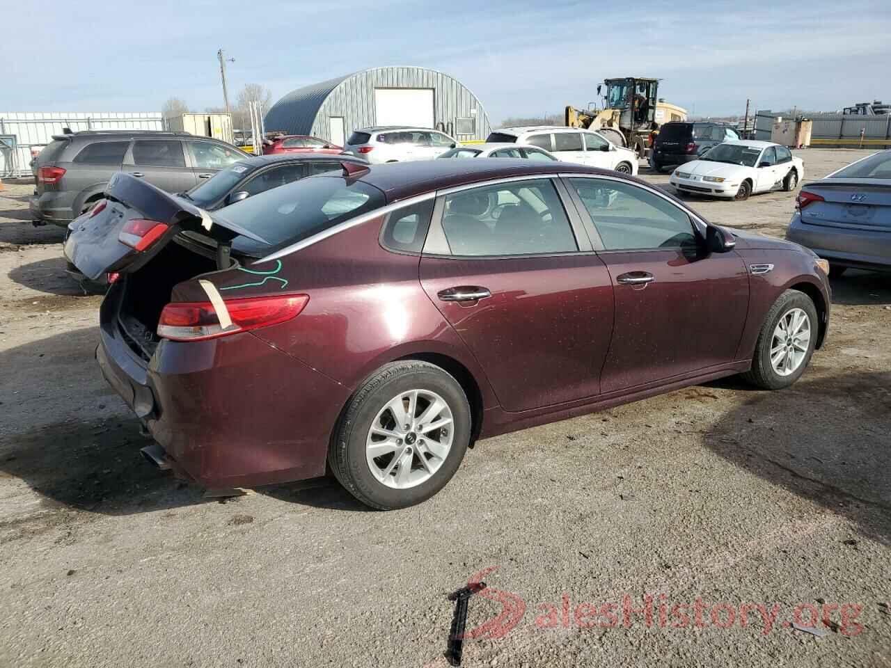 5XXGT4L34JG180733 2018 KIA OPTIMA