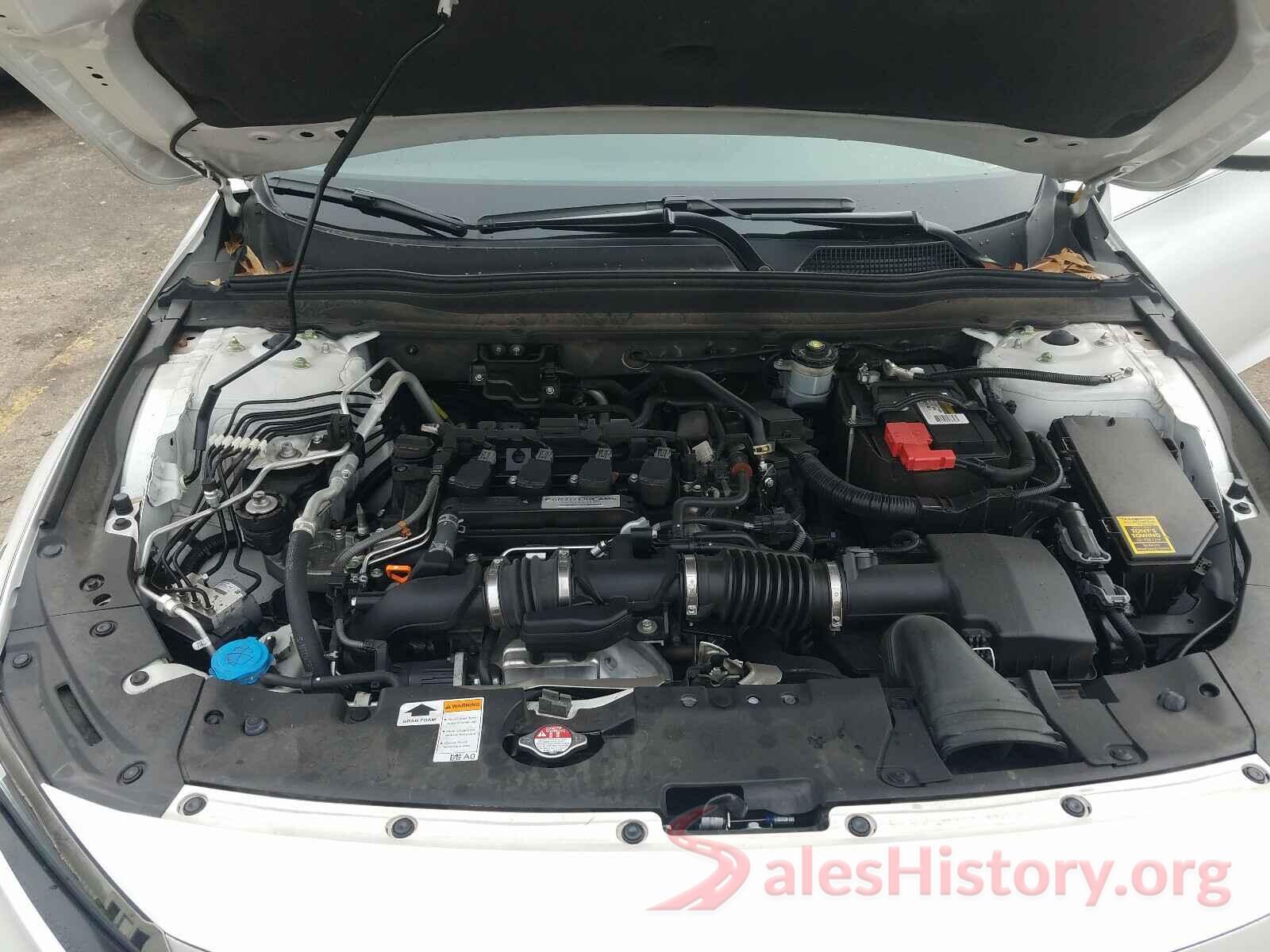 1HGCV1F31JA031132 2018 HONDA ACCORD