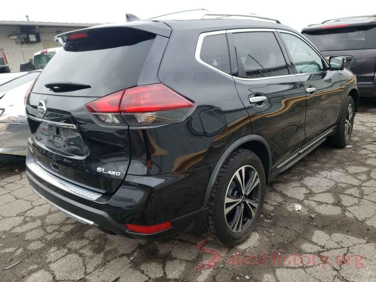 JN8AT2MV4JW322320 2018 NISSAN ROGUE