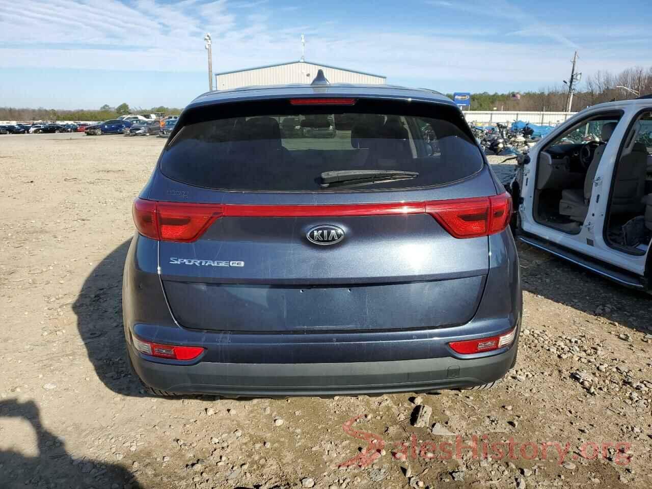 KNDPM3AC7J7465025 2018 KIA SPORTAGE