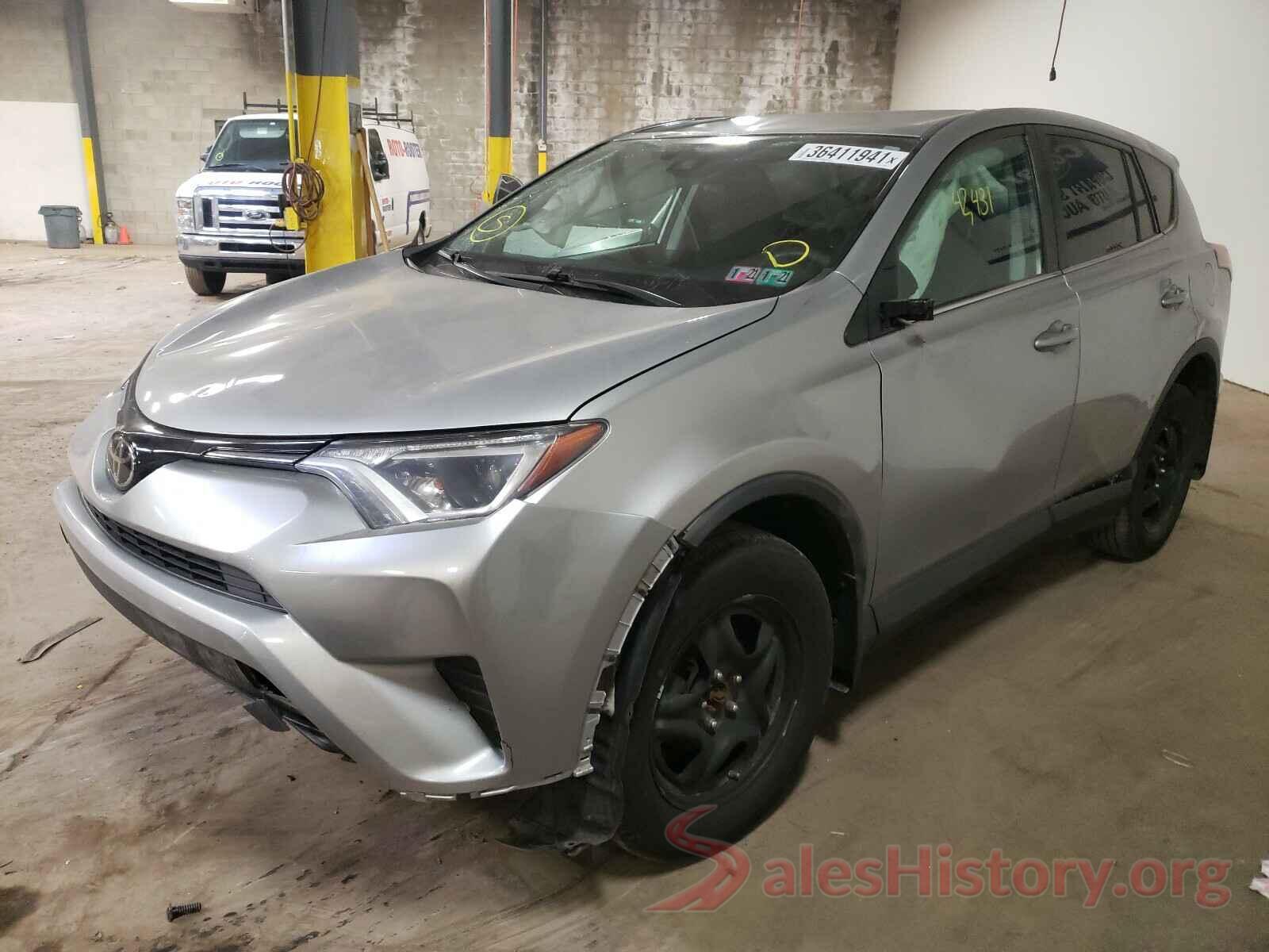 2T3BFREVXJW720225 2018 TOYOTA RAV4