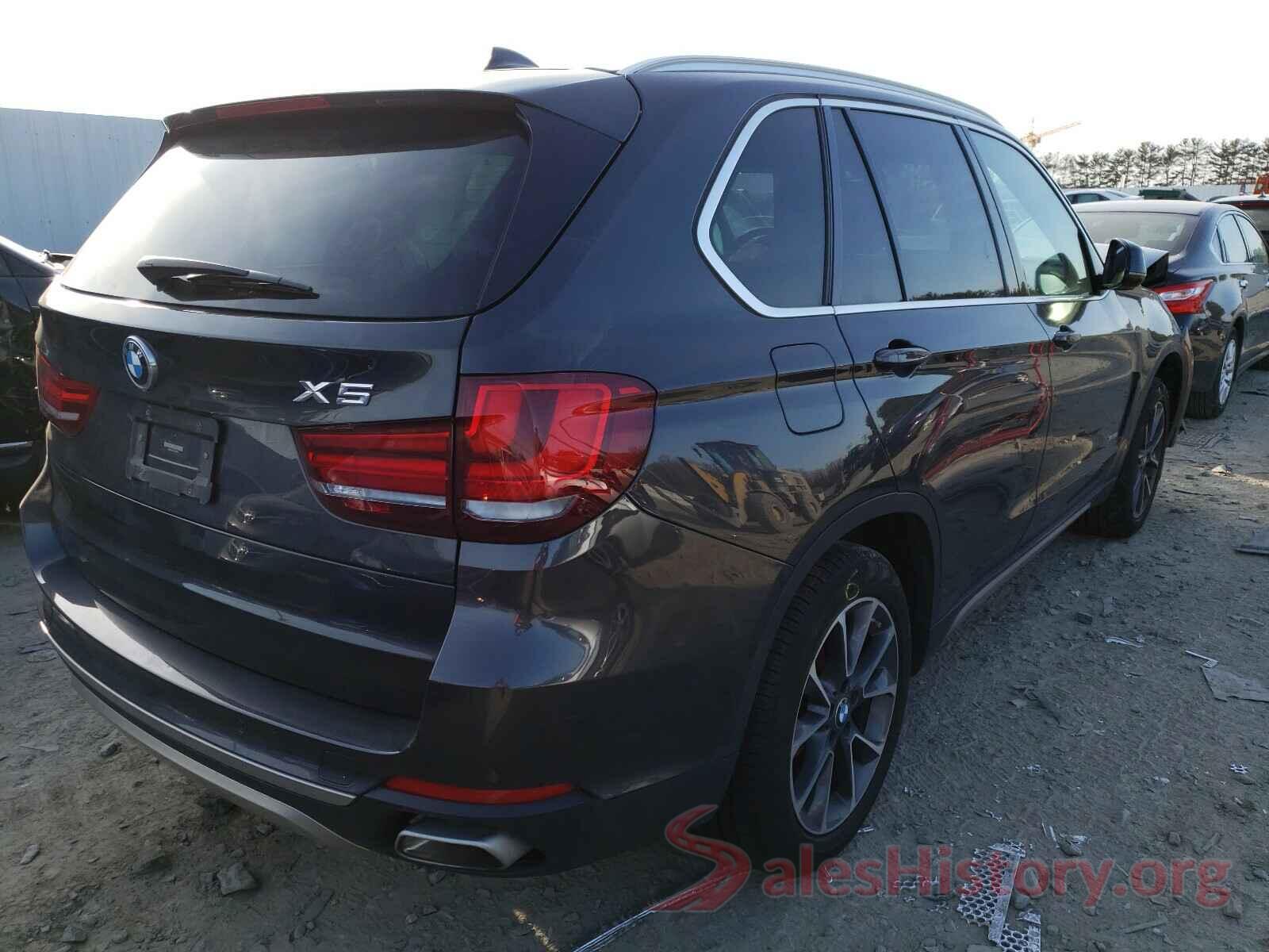 5UXKR0C57J0Y06374 2018 BMW X5